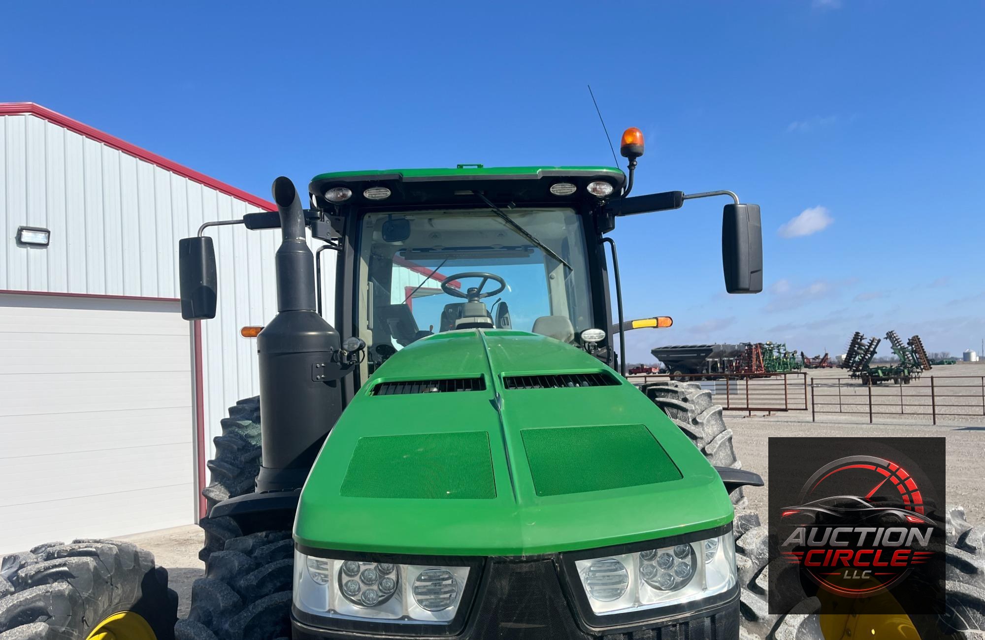 2019 John Deere 8320R