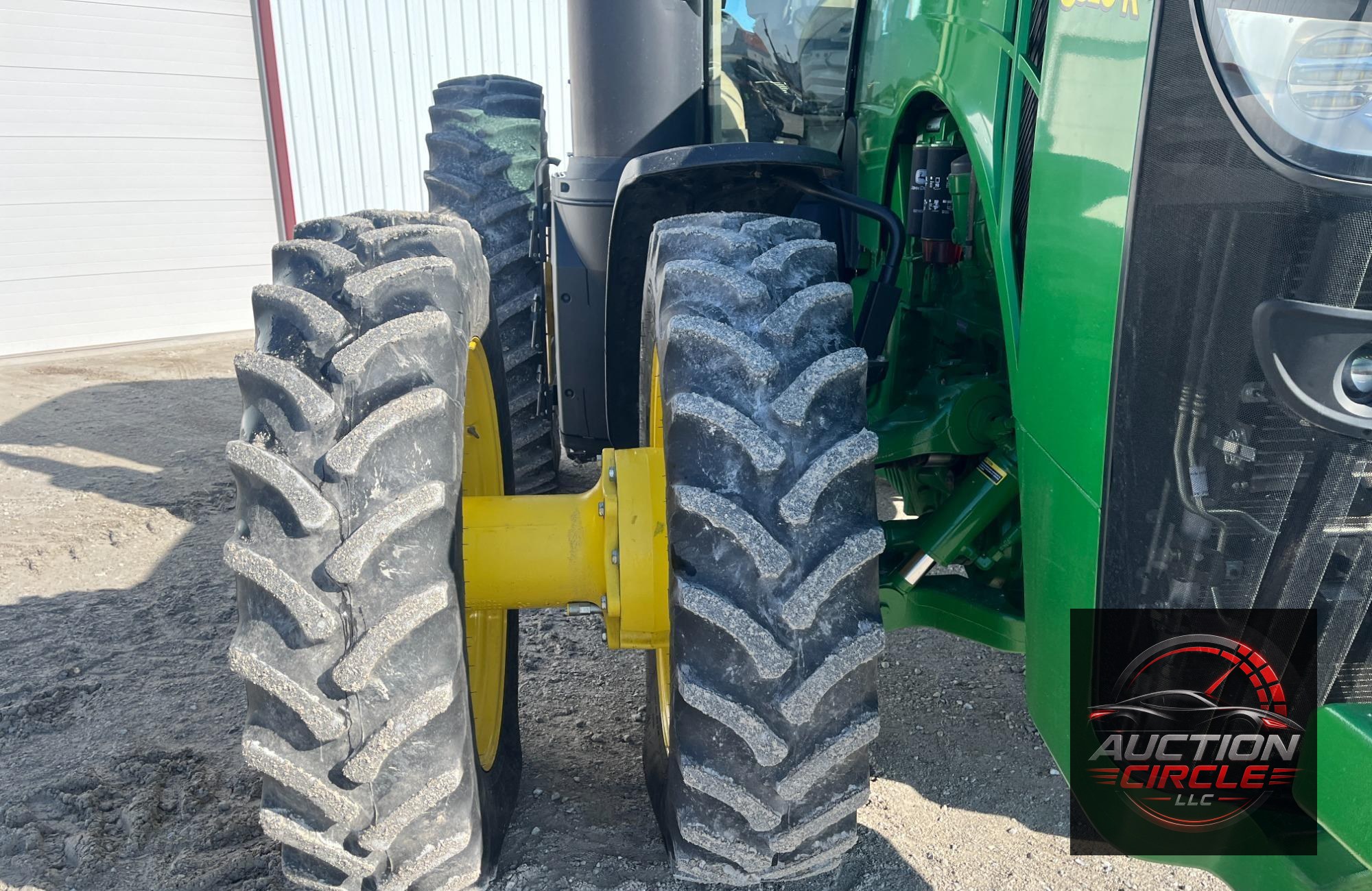 2019 John Deere 8320R