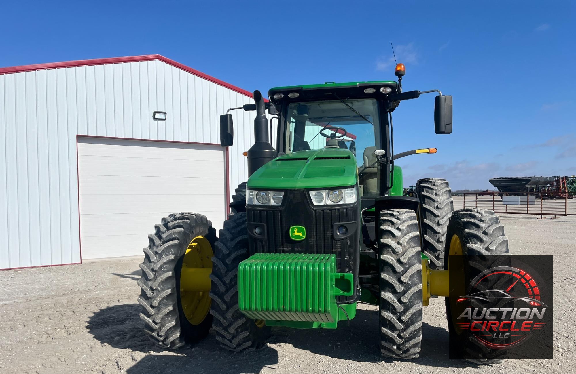 2019 John Deere 8320R