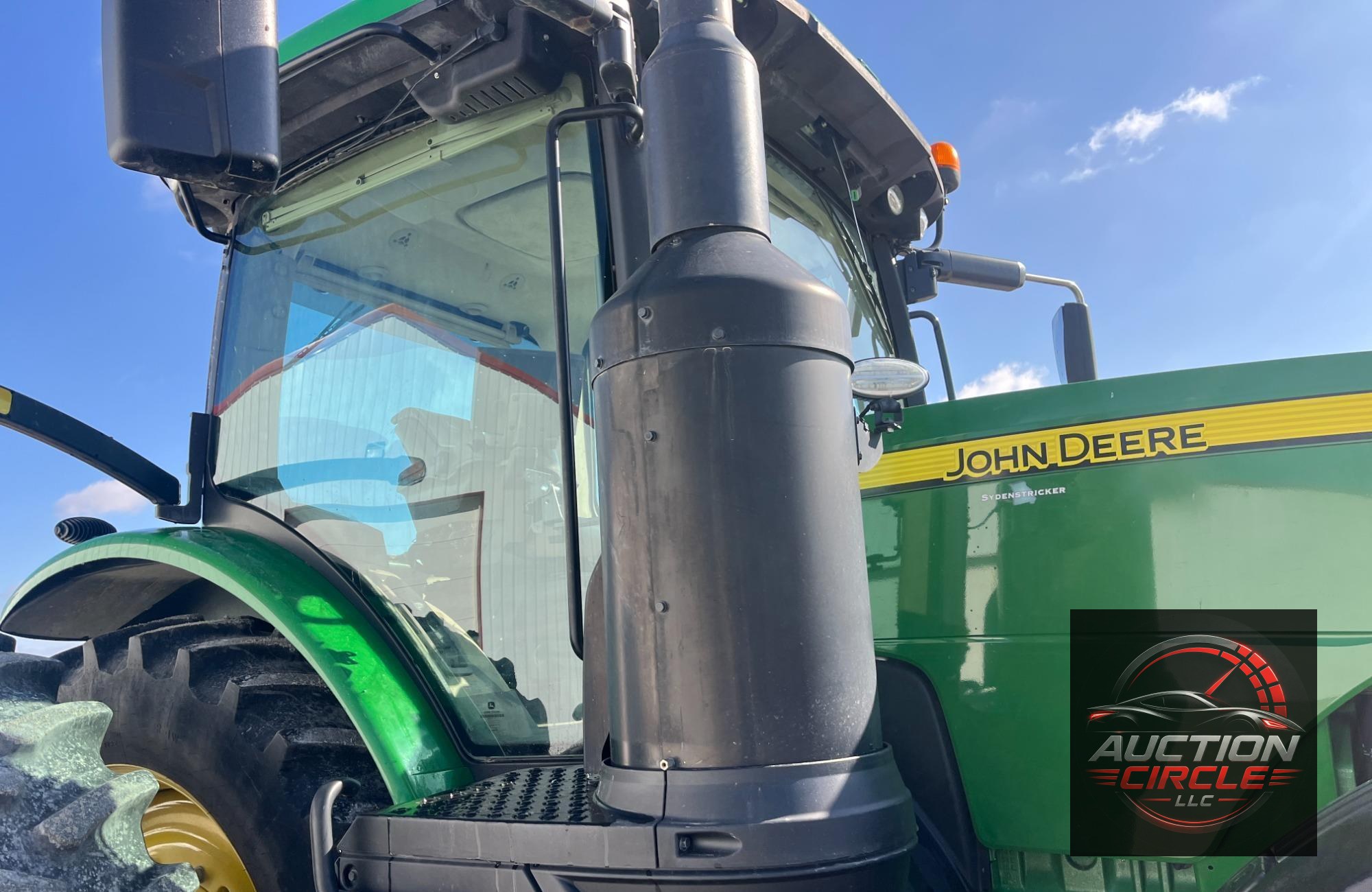 2019 John Deere 8320R