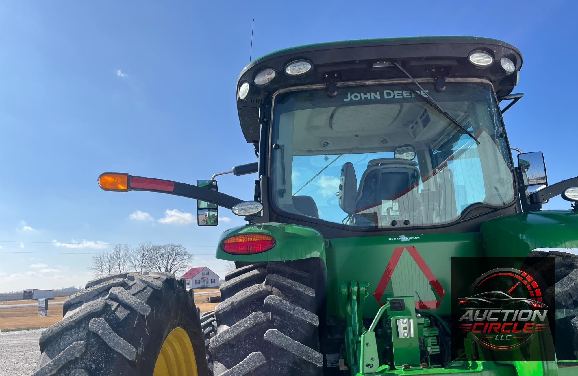 2019 John Deere 8320R