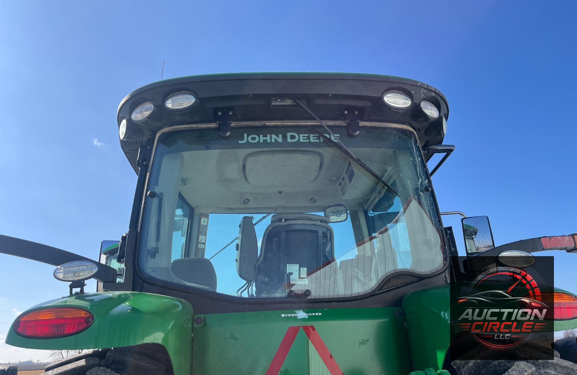 2019 John Deere 8320R