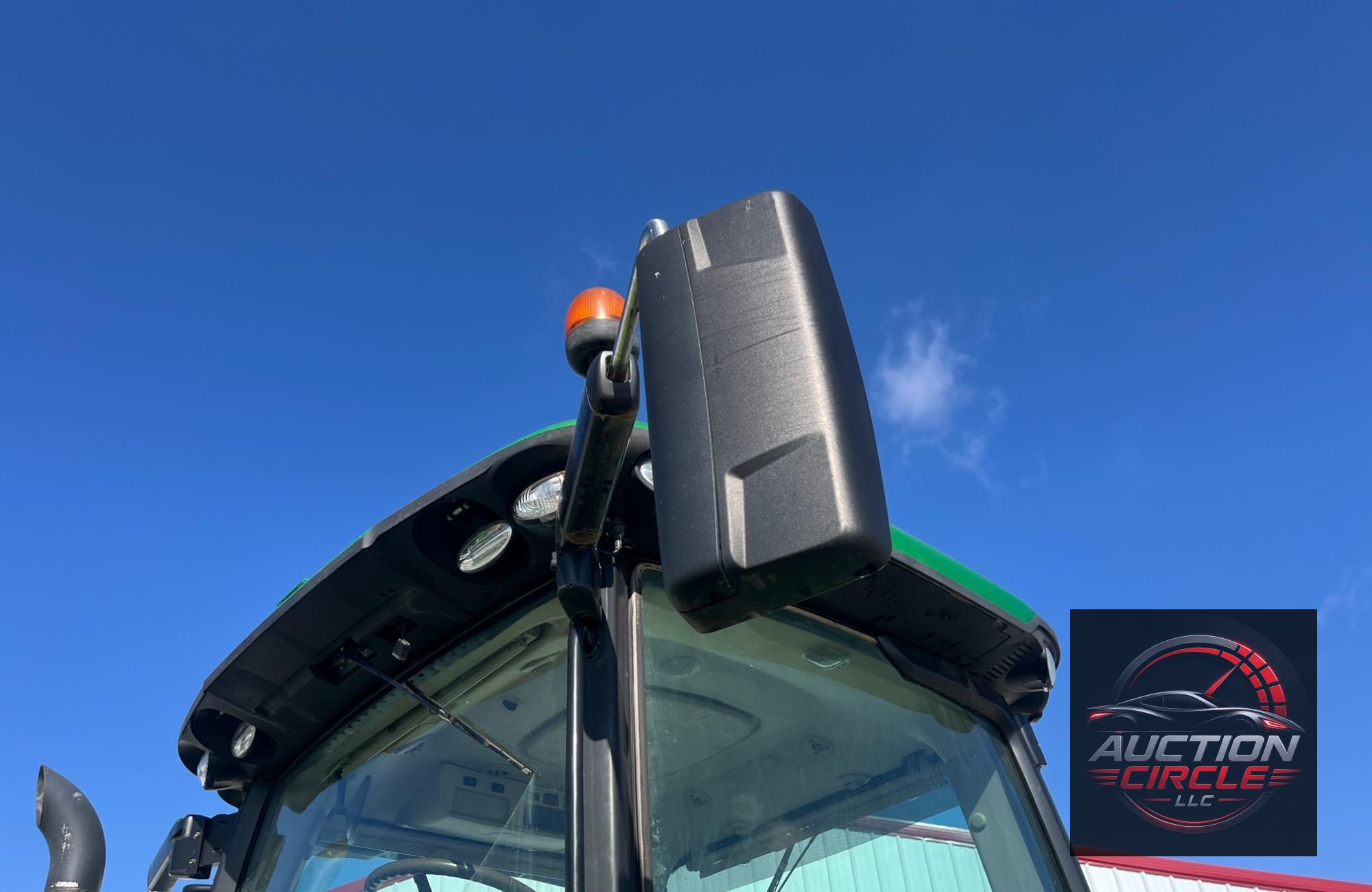 2019 John Deere 8320R