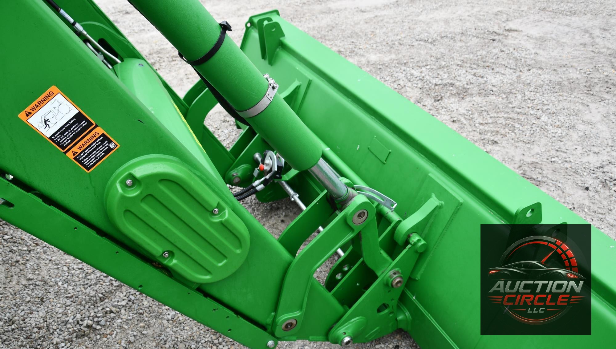 2022 John Deere 6145M