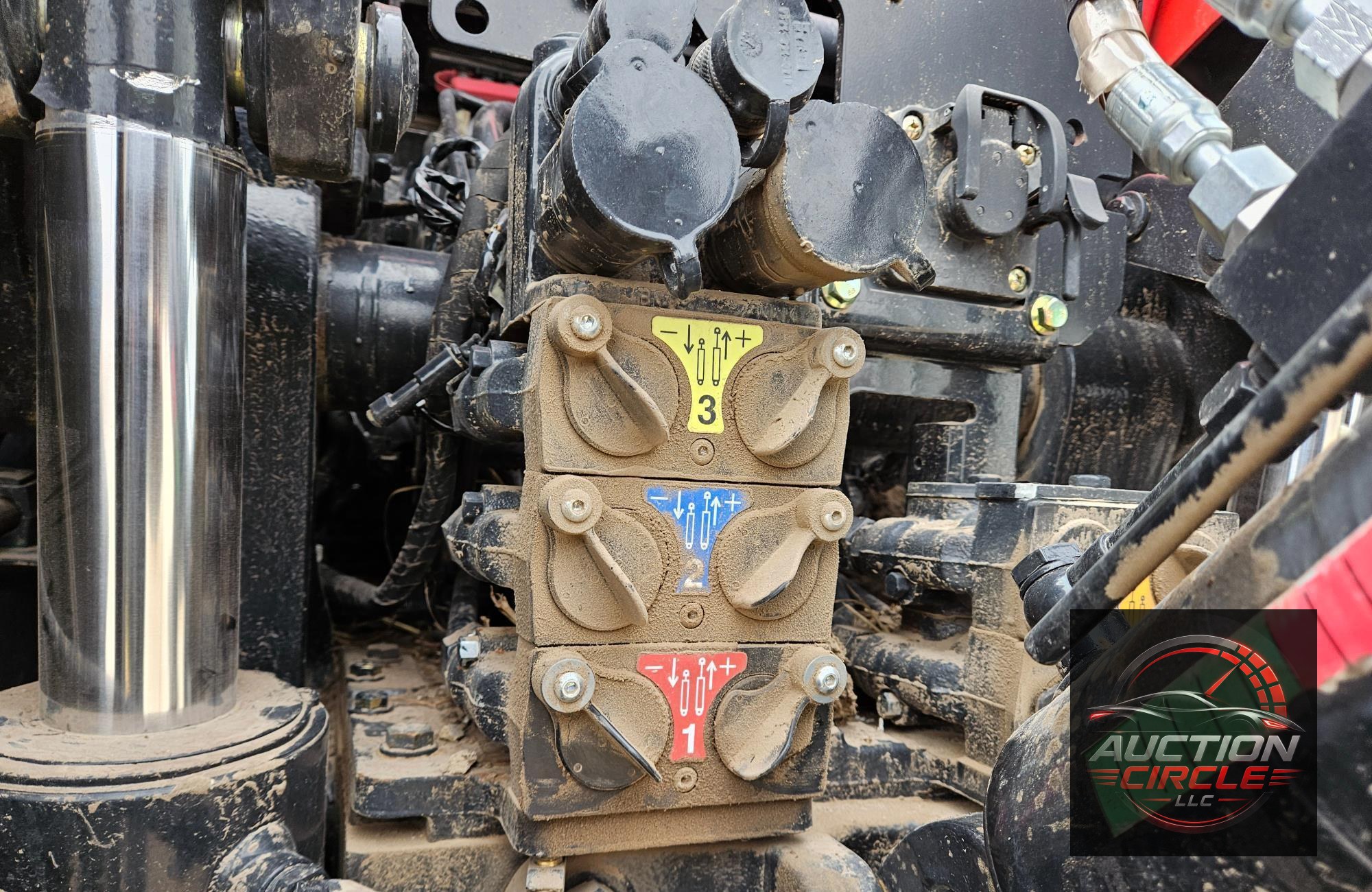 2023 Case IH Magnum 340