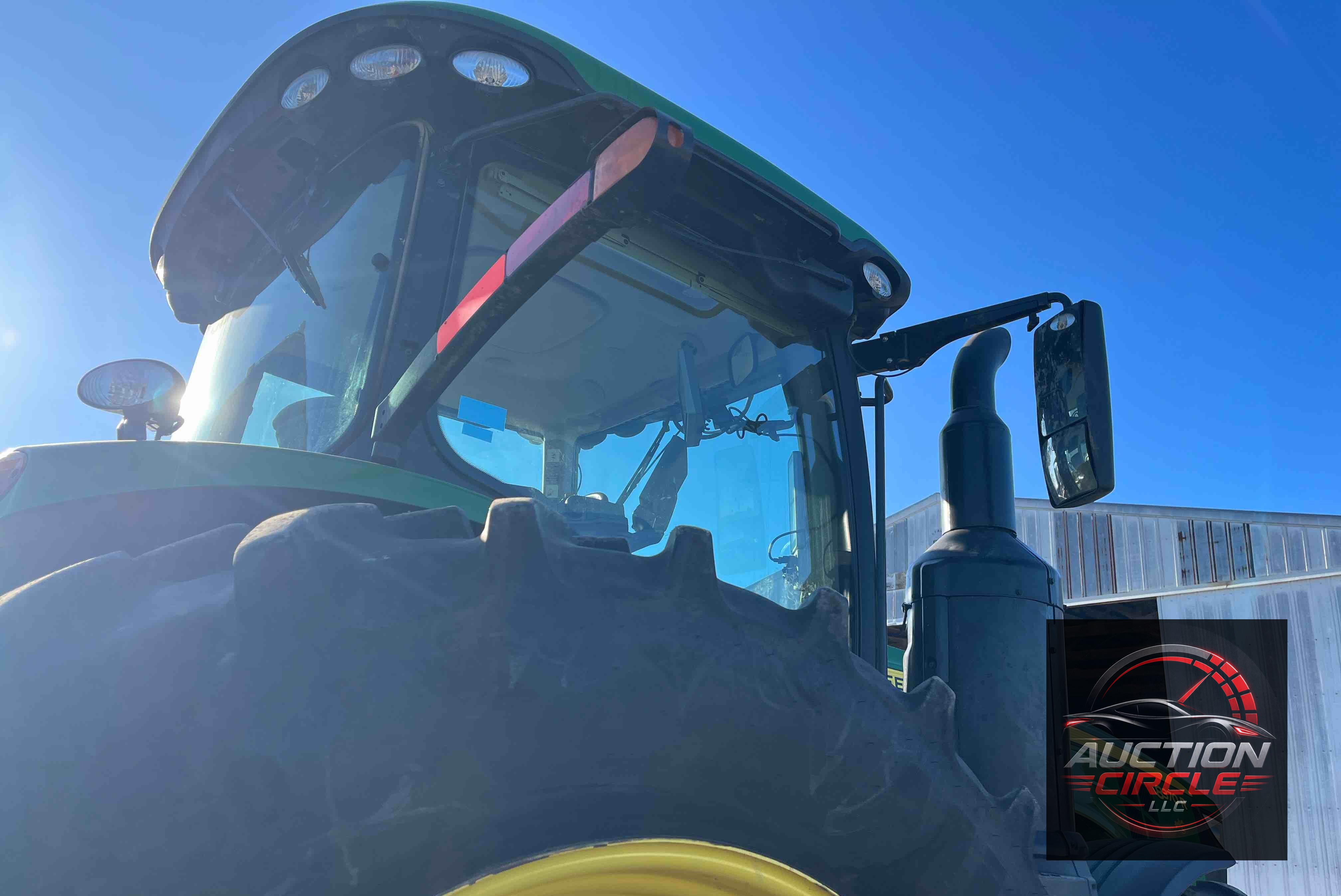 2017 John Deere 8370R