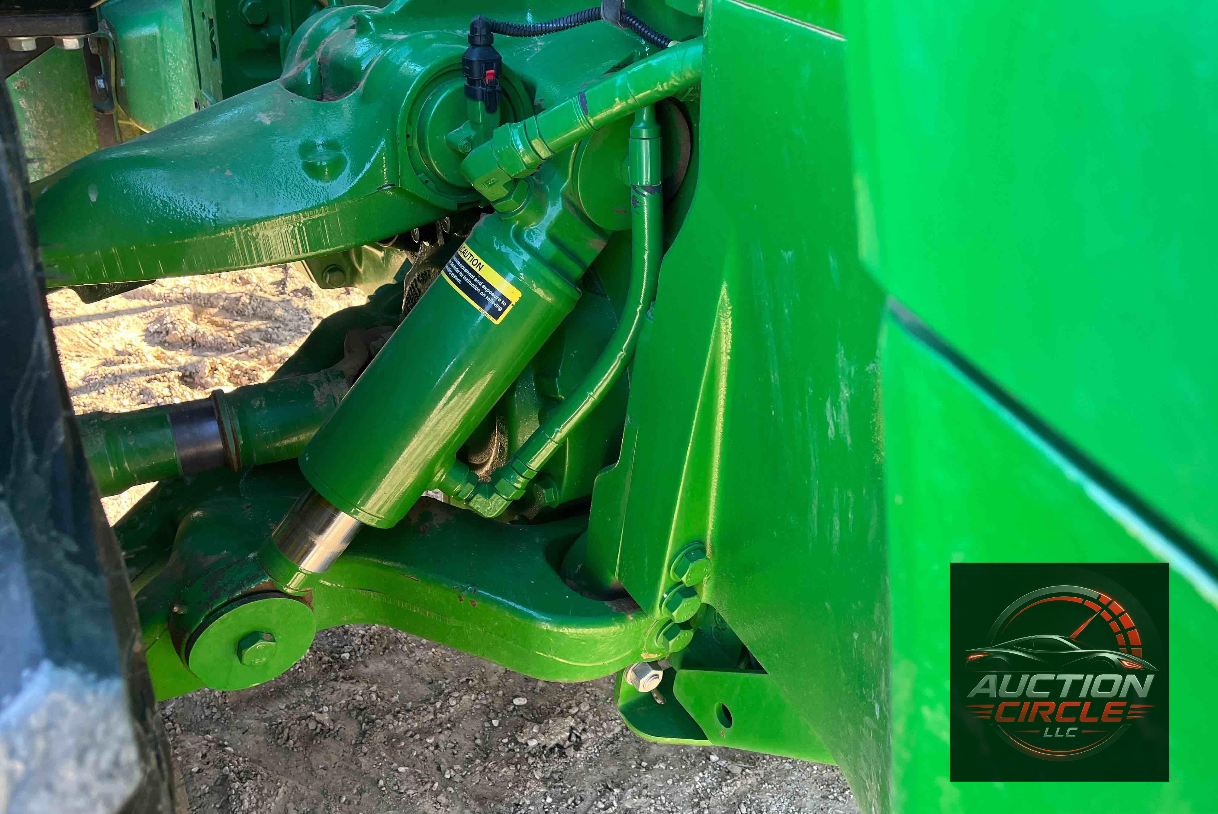 2017 John Deere 8370R