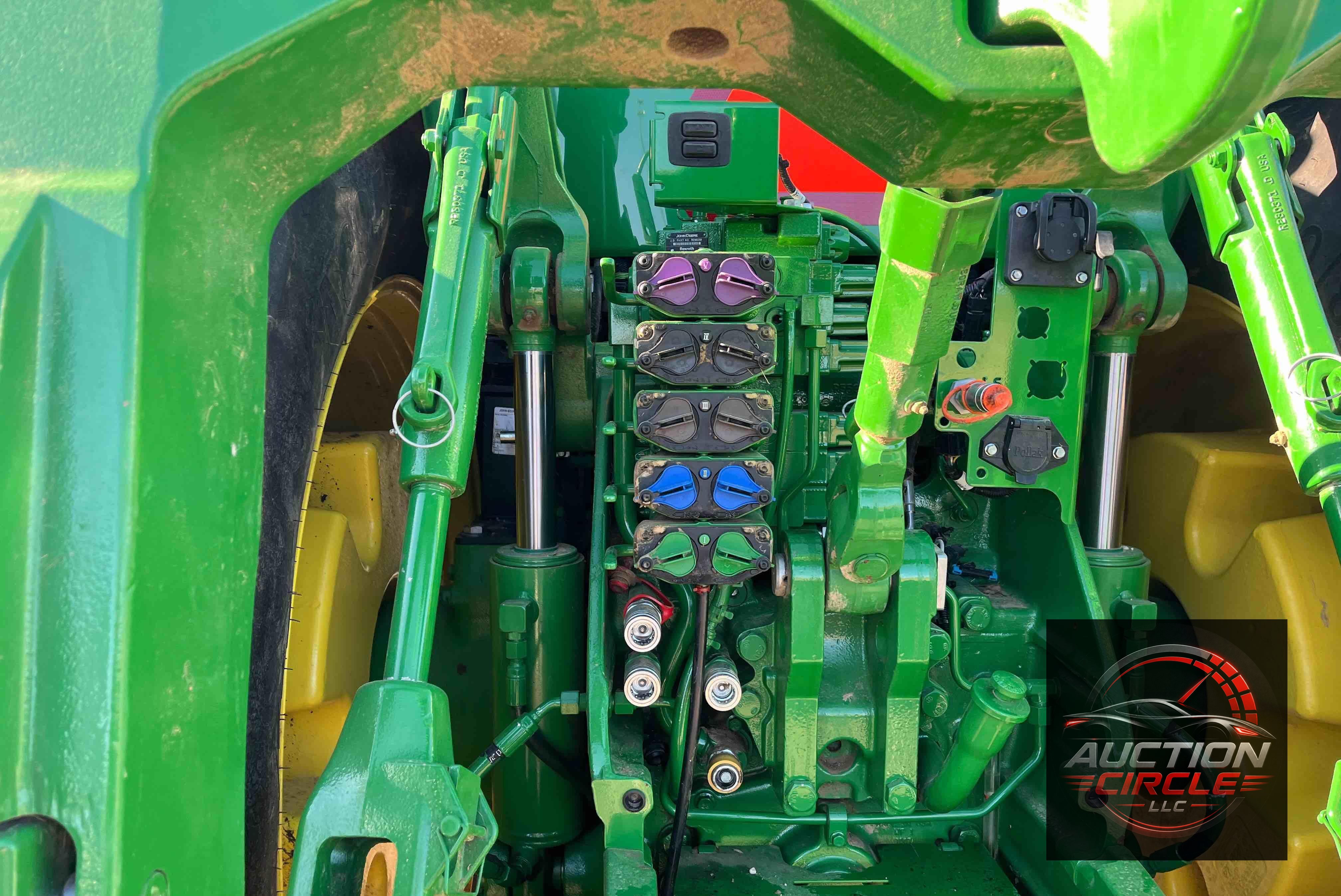 2017 John Deere 8370R