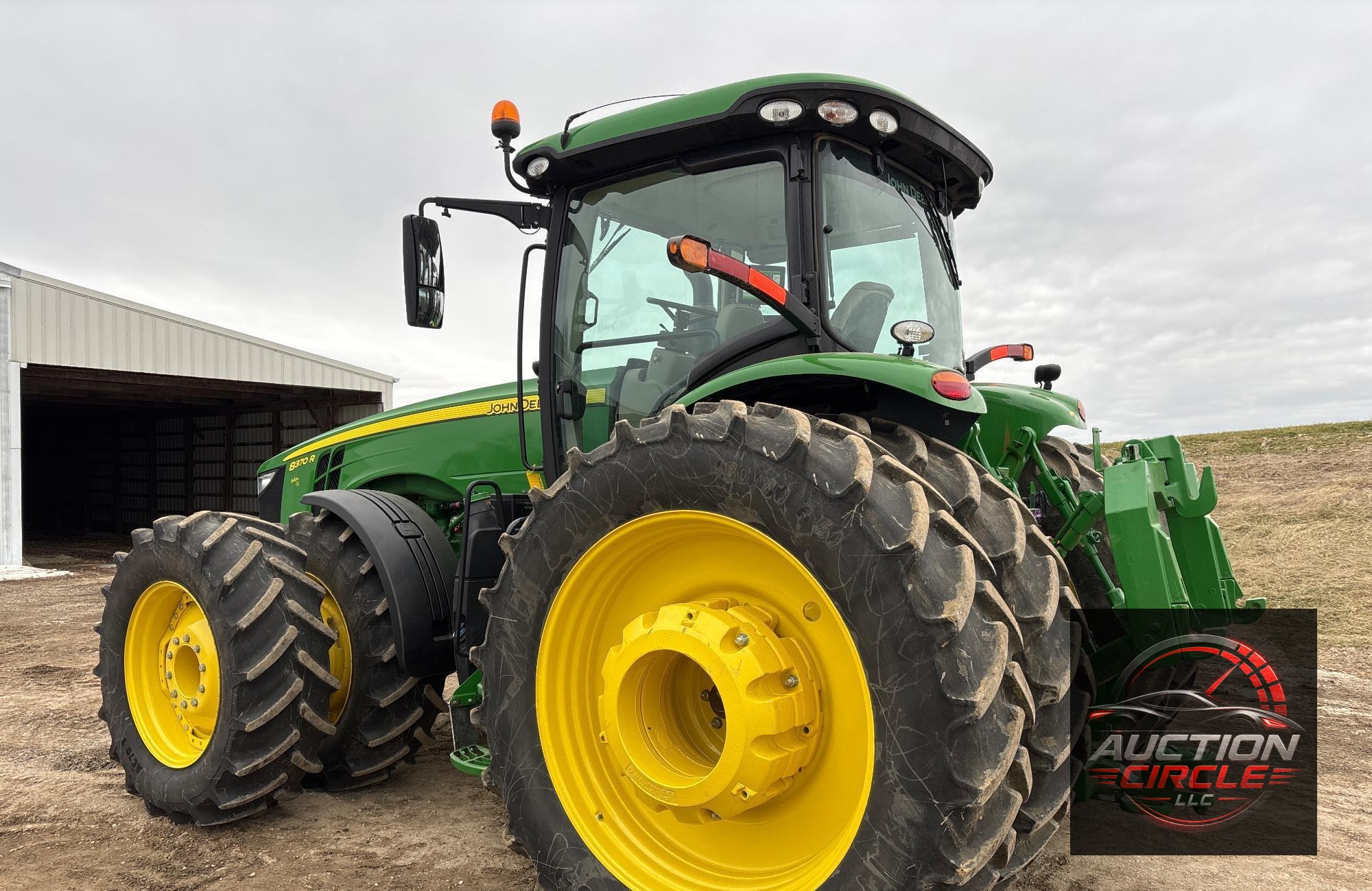 2017 John Deere 8370R