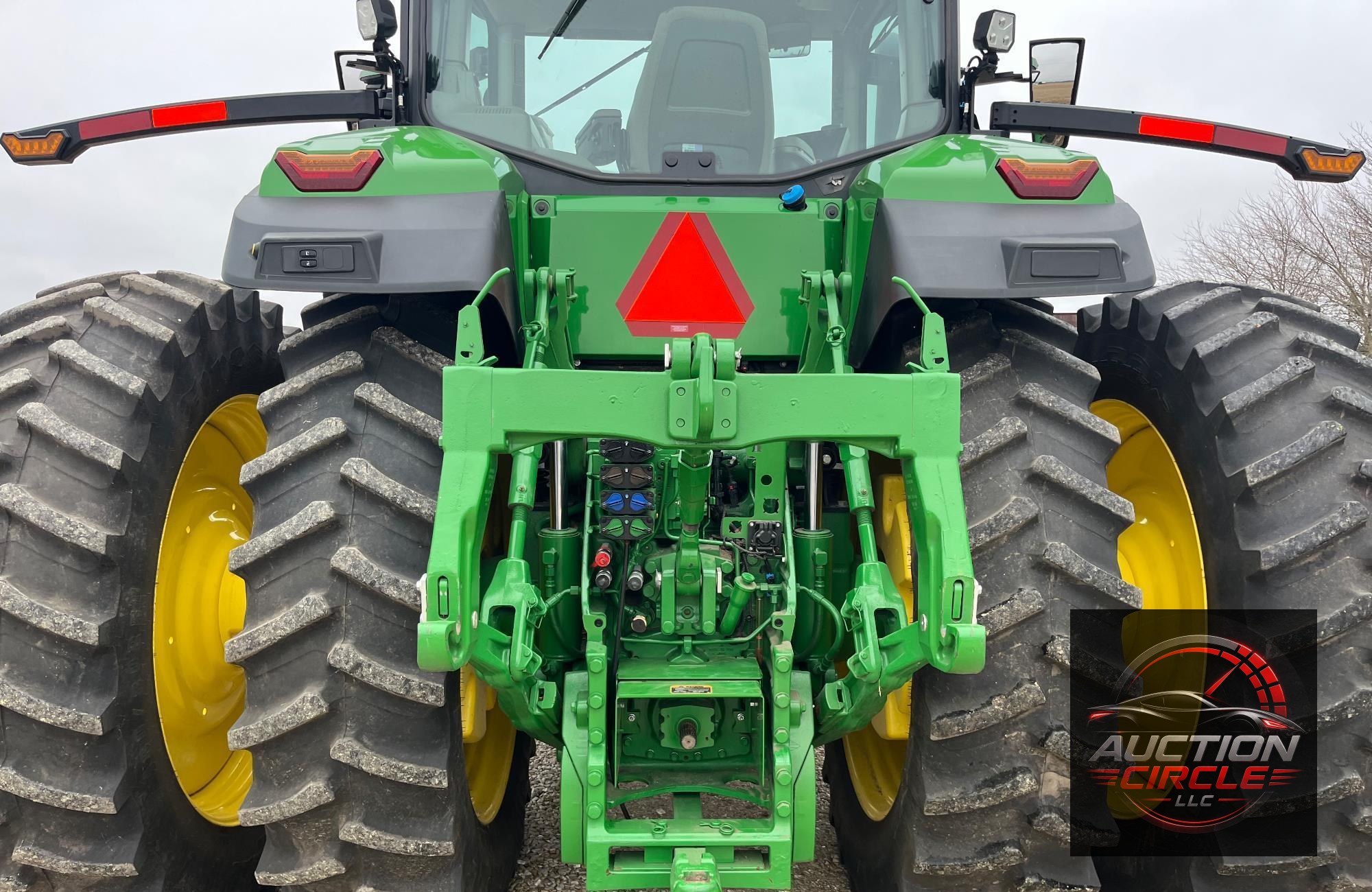 2022 John Deere 8R 280
