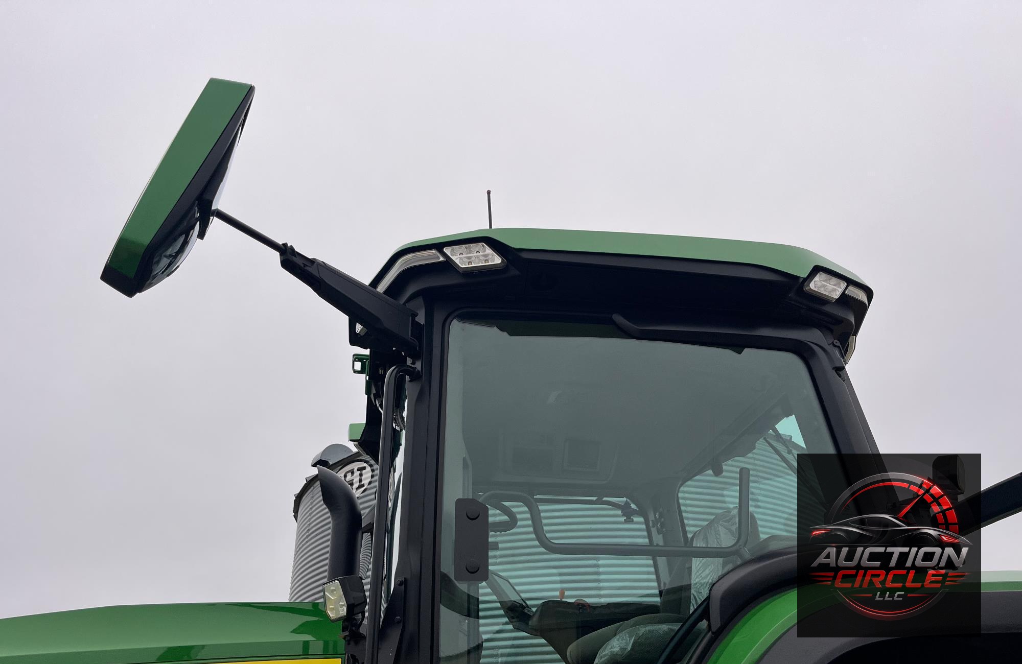 2022 John Deere 8R 280