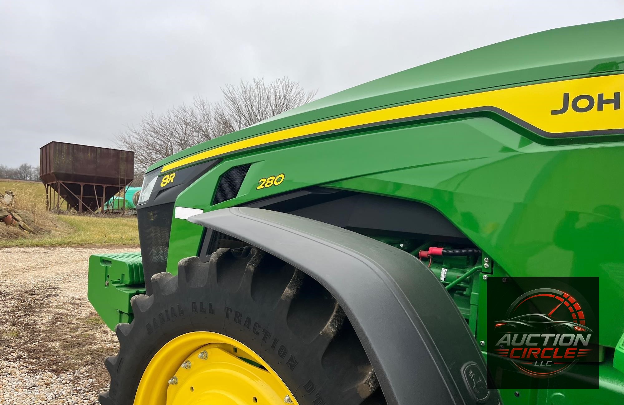 2022 John Deere 8R 280