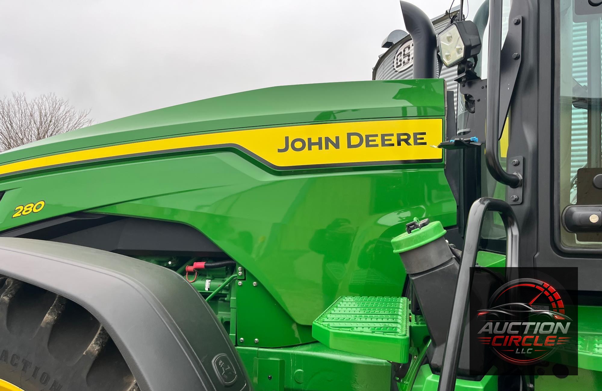 2022 John Deere 8R 280