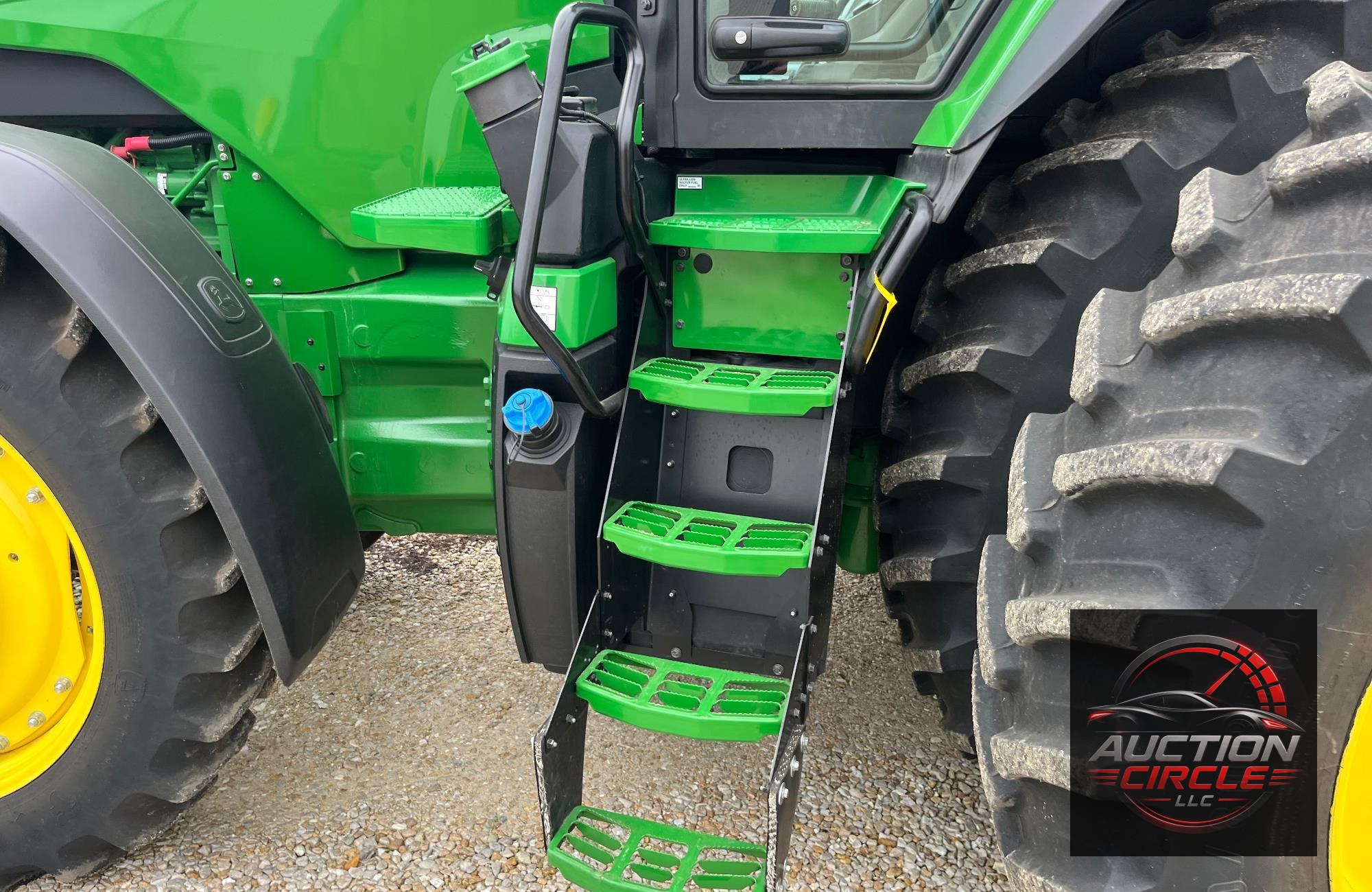 2022 John Deere 8R 280