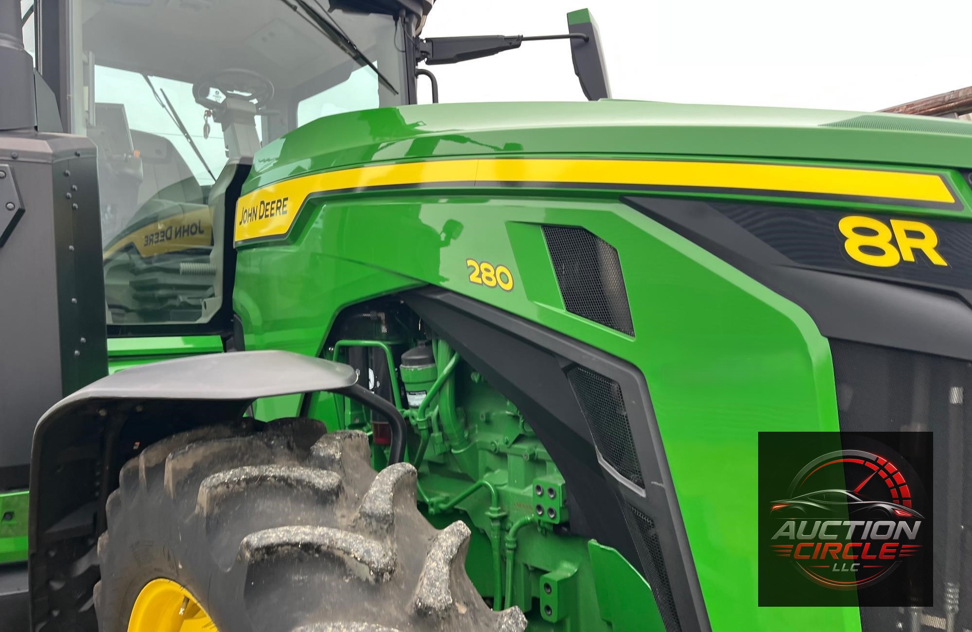 2022 John Deere 8R 280