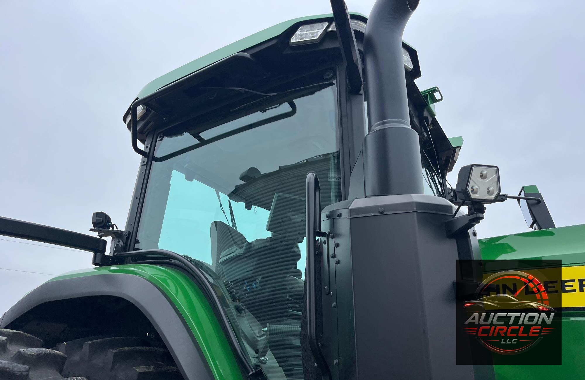 2022 John Deere 8R 280