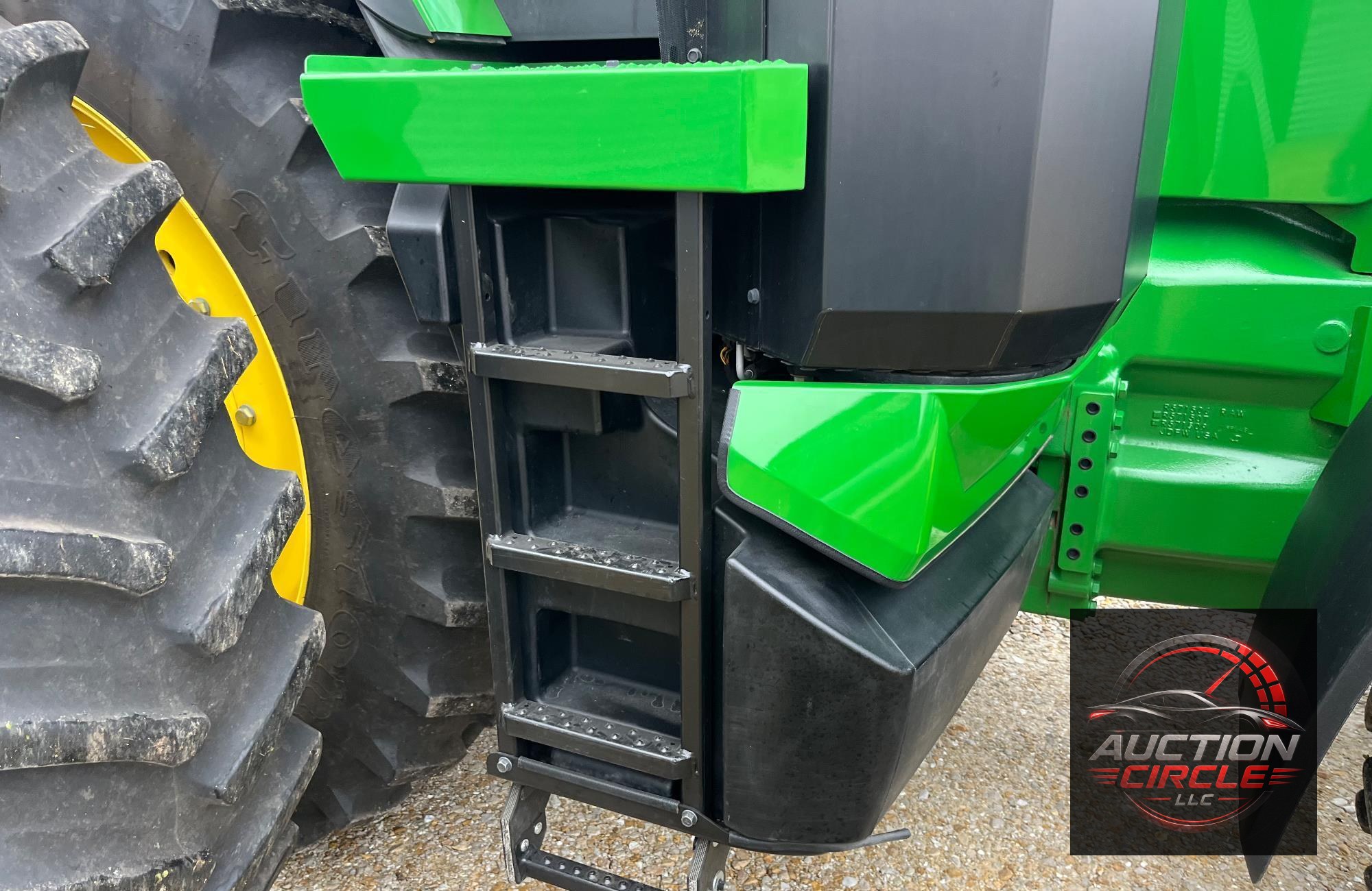 2022 John Deere 8R 280