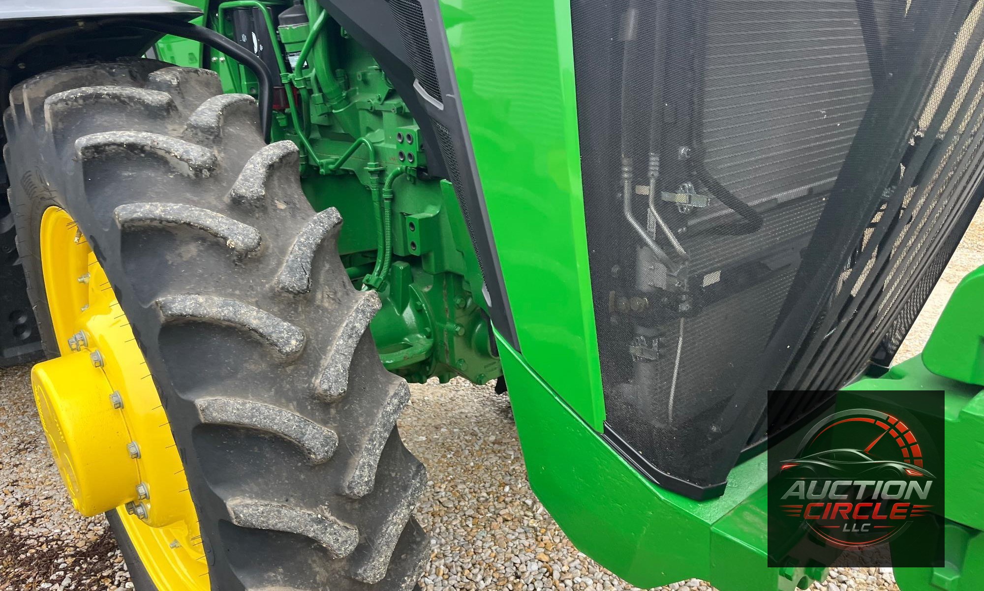 2022 John Deere 8R 280