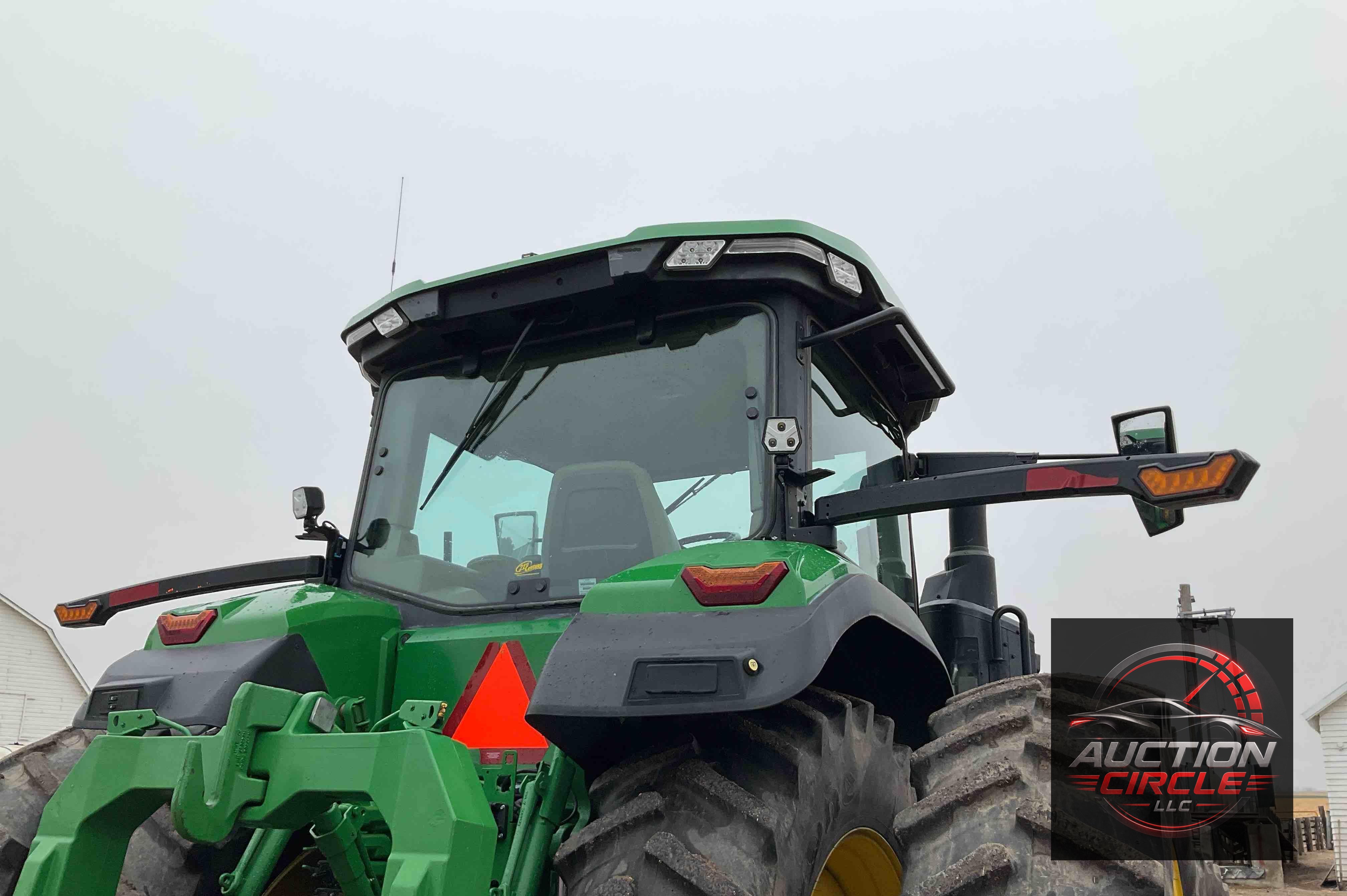 2020 John Deere 8R 370