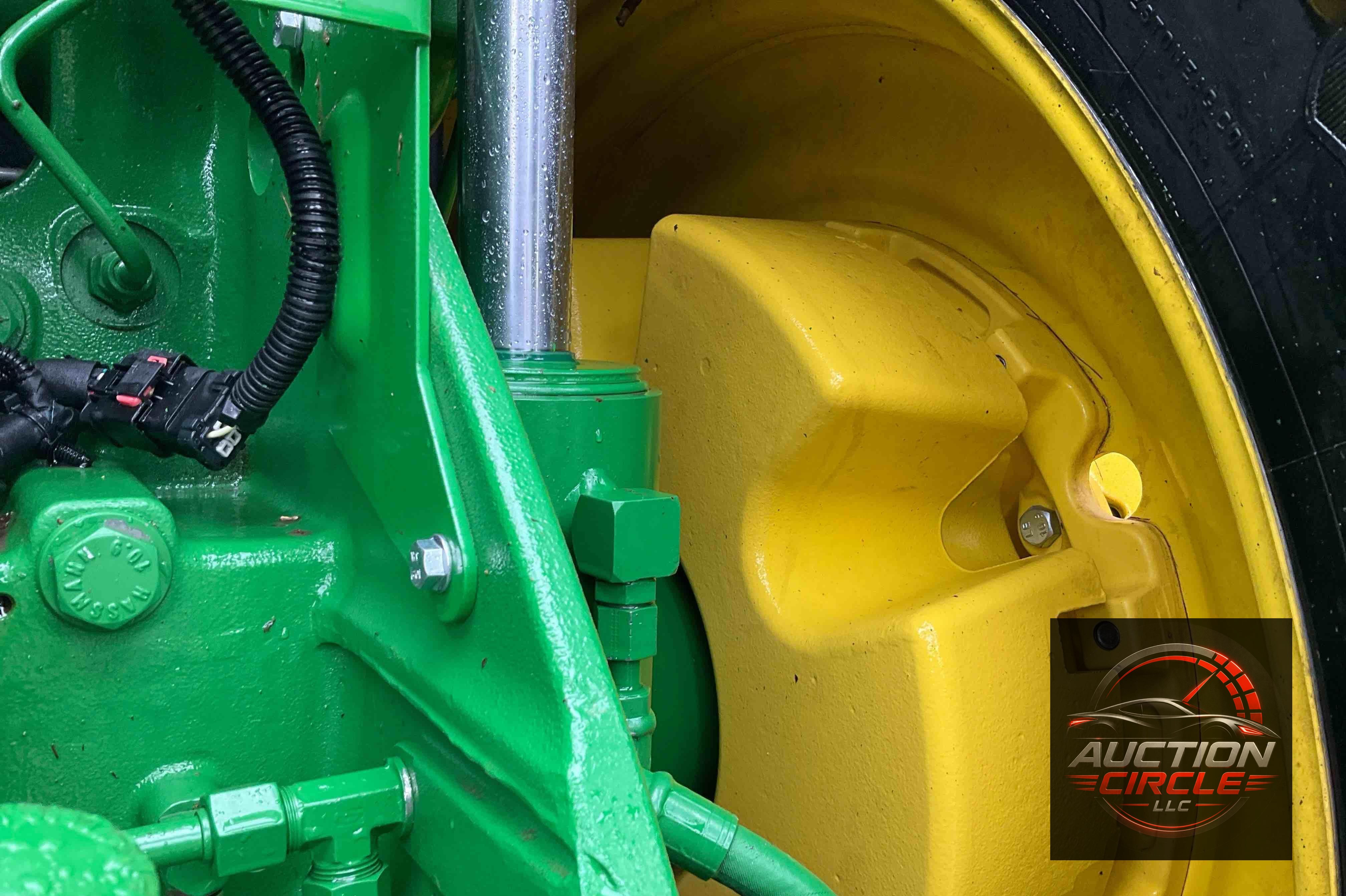 2020 John Deere 8R 370
