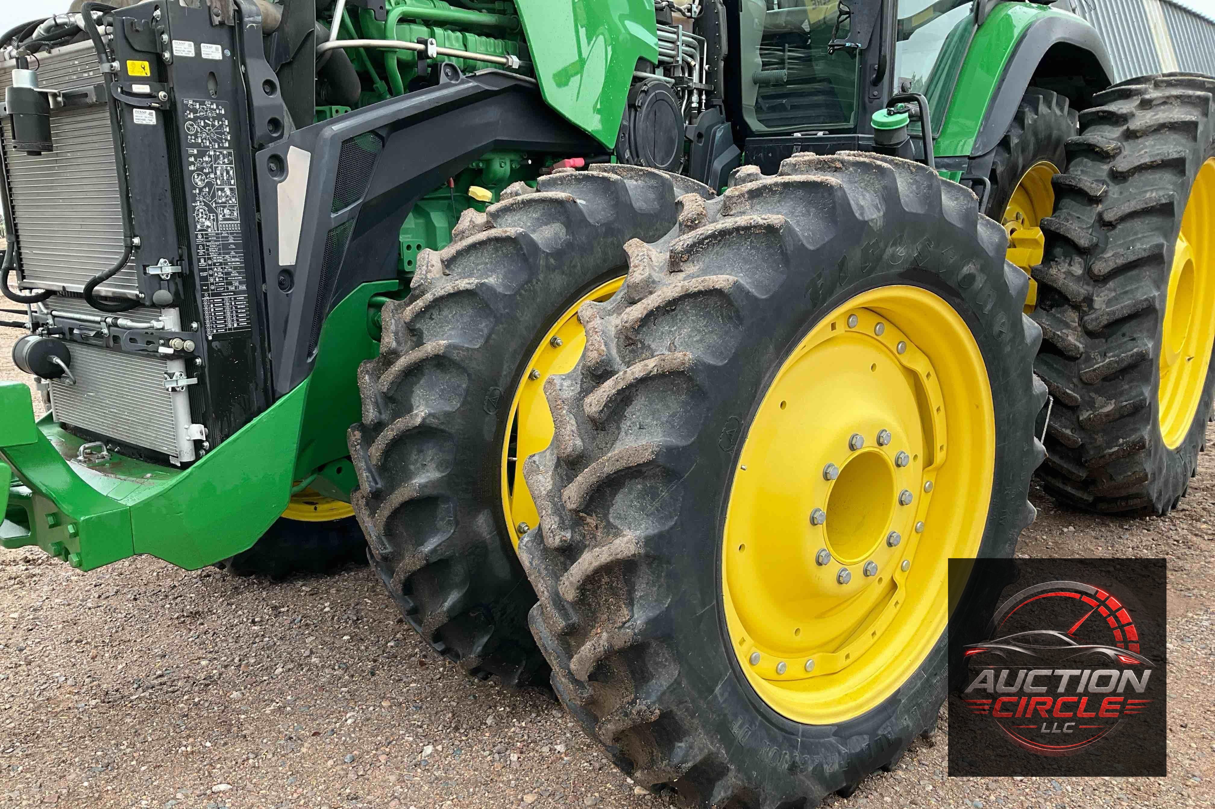 2020 John Deere 8R 370