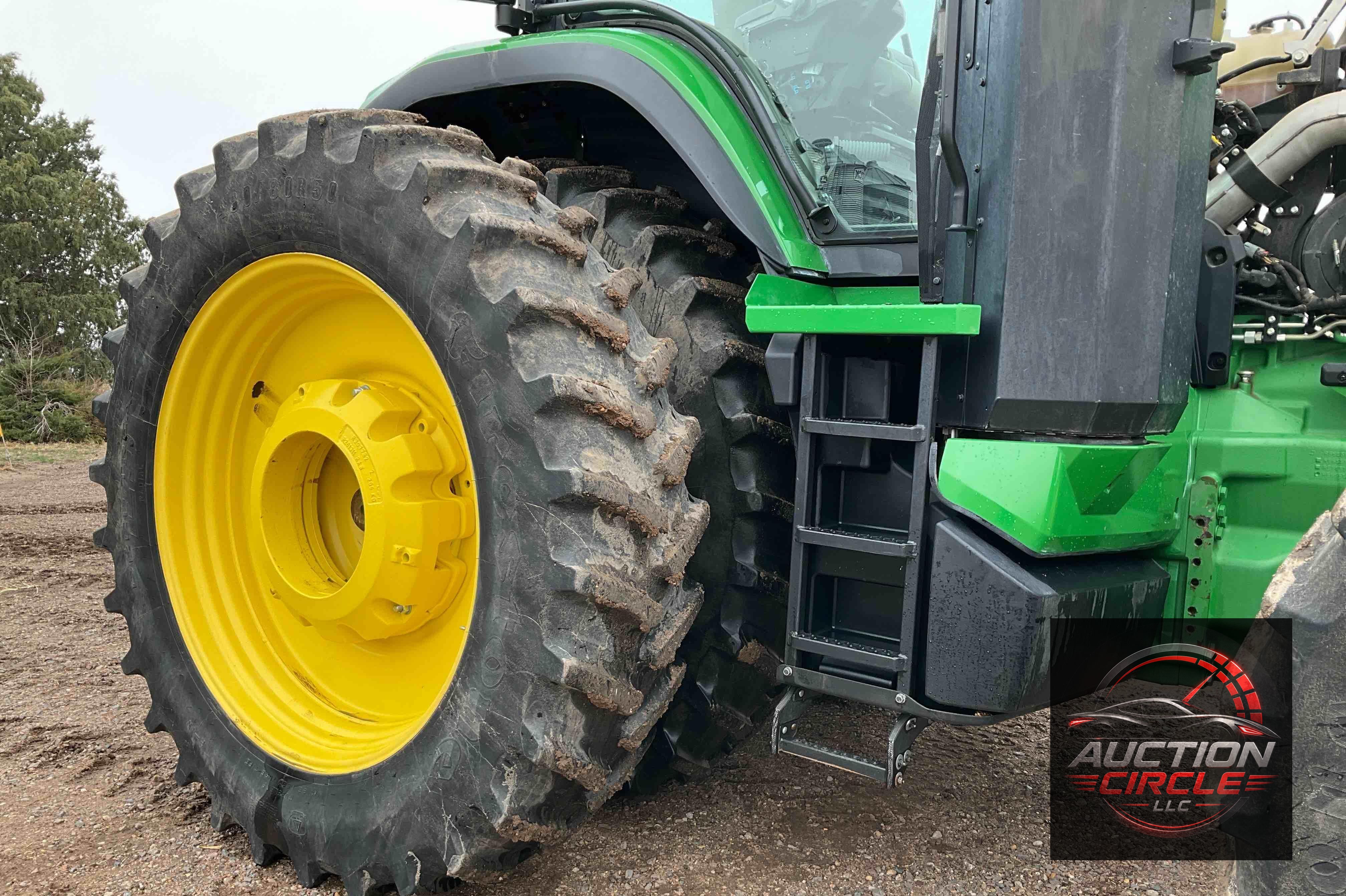 2020 John Deere 8R 370