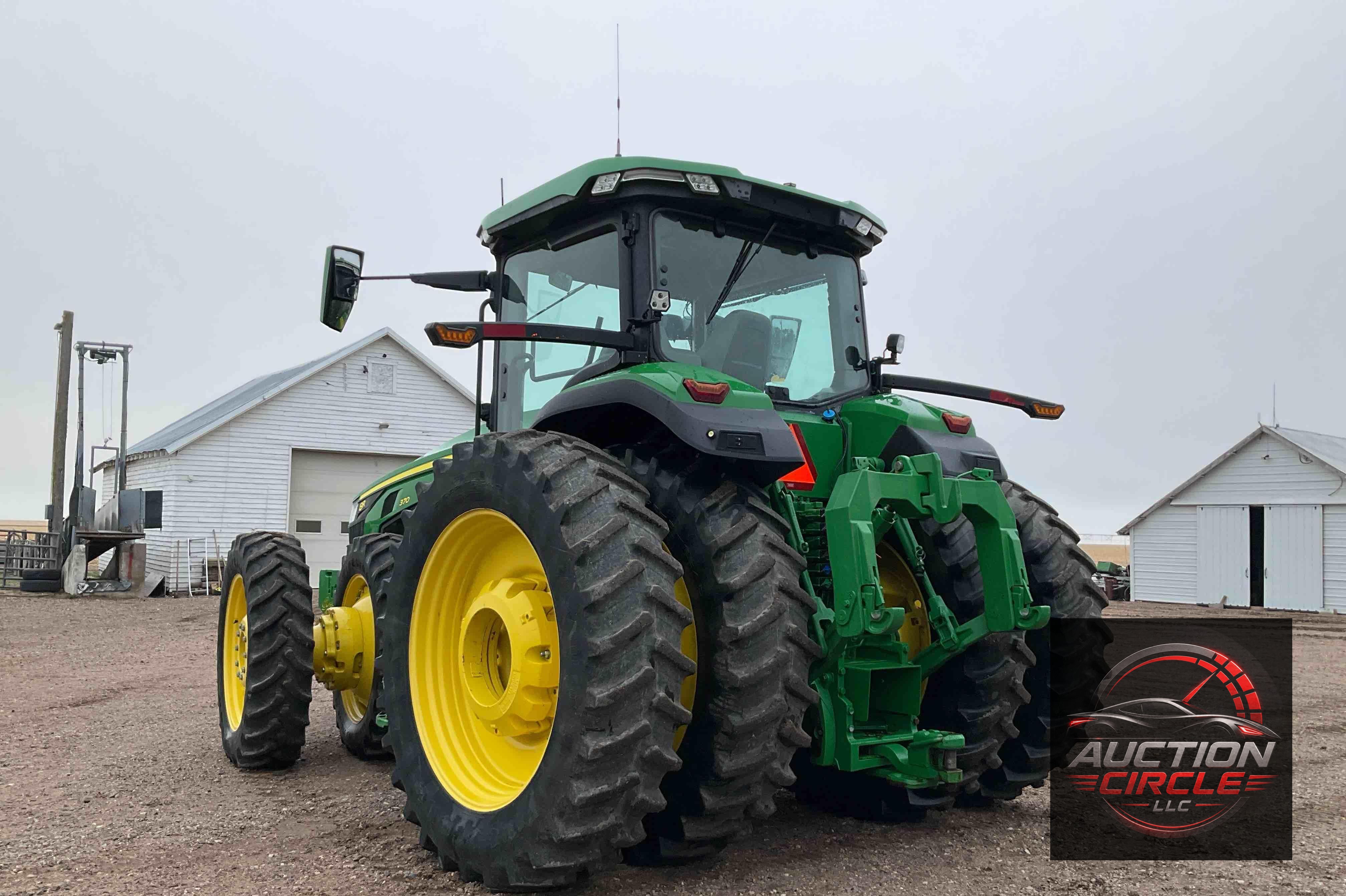 2020 John Deere 8R 370
