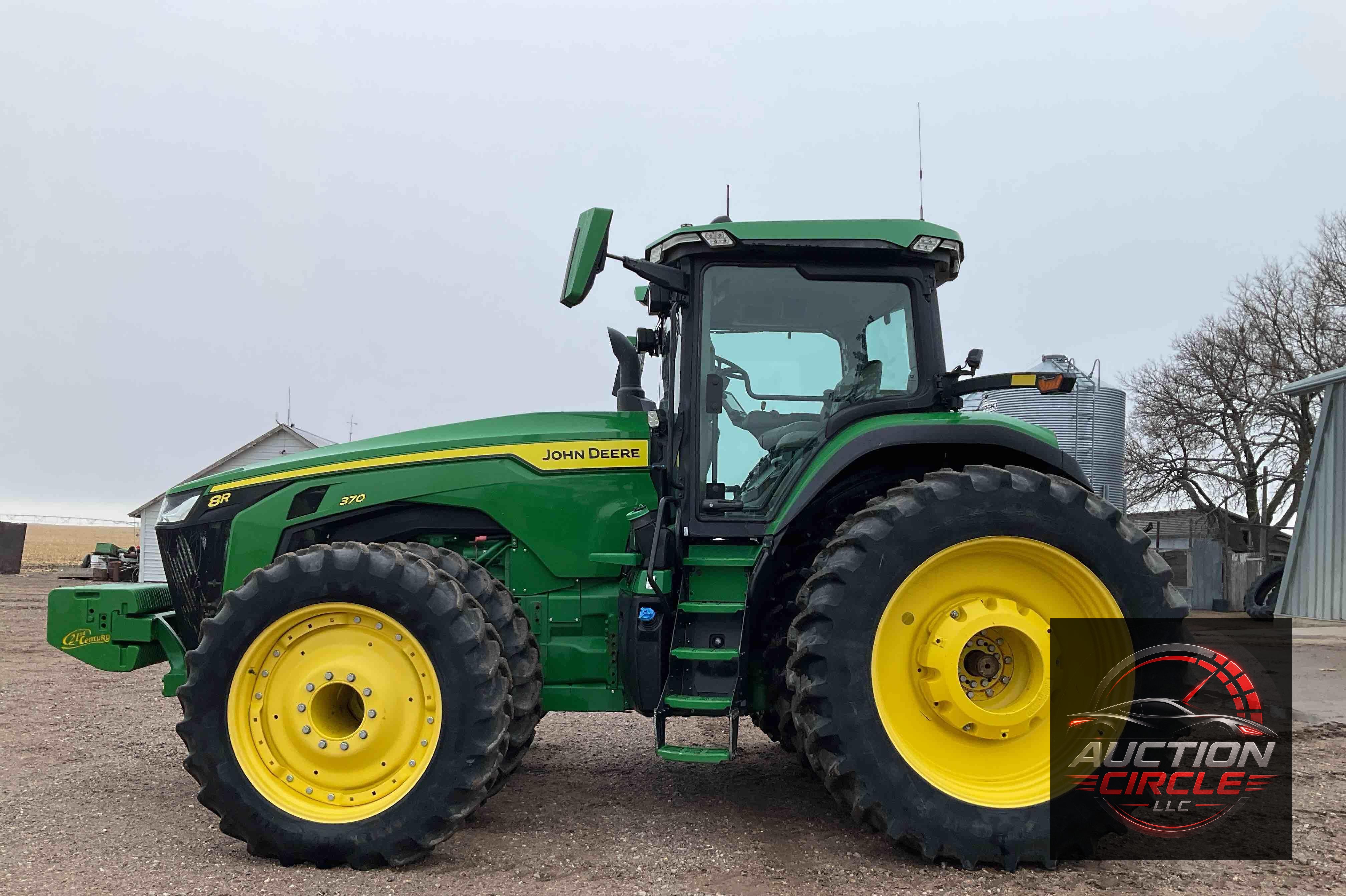 2020 John Deere 8R 370