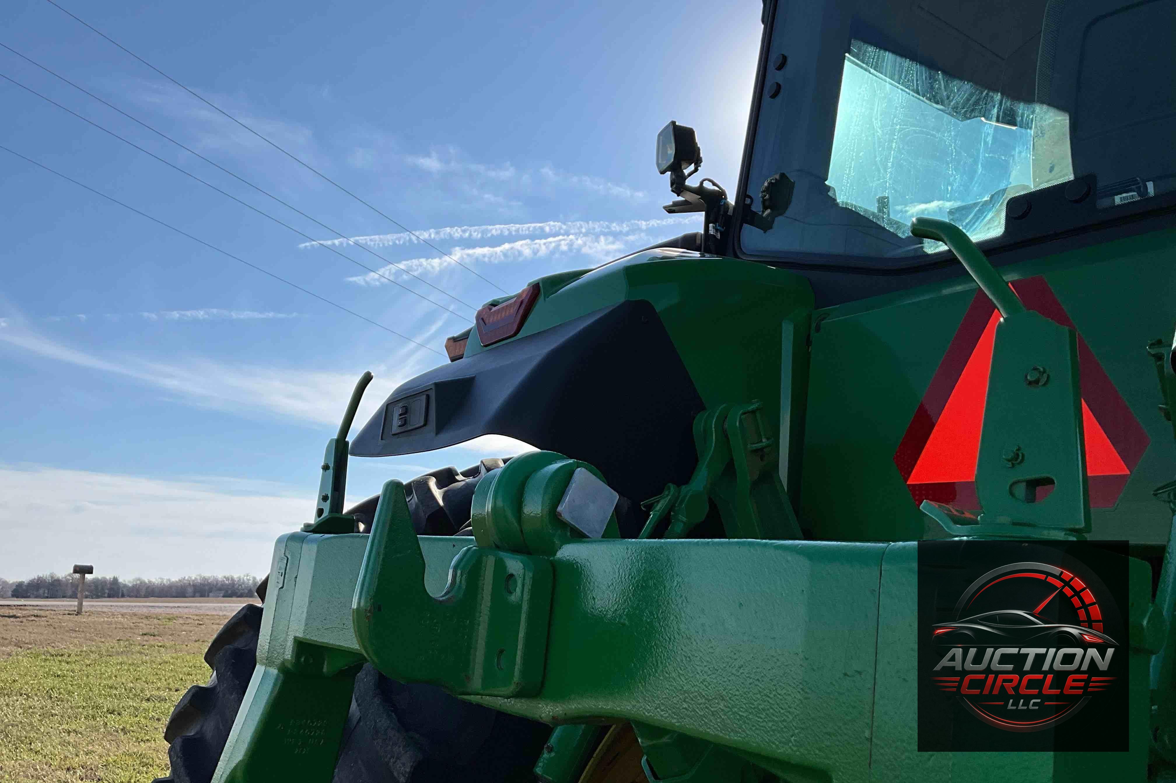 2022 John Deere 8R 250