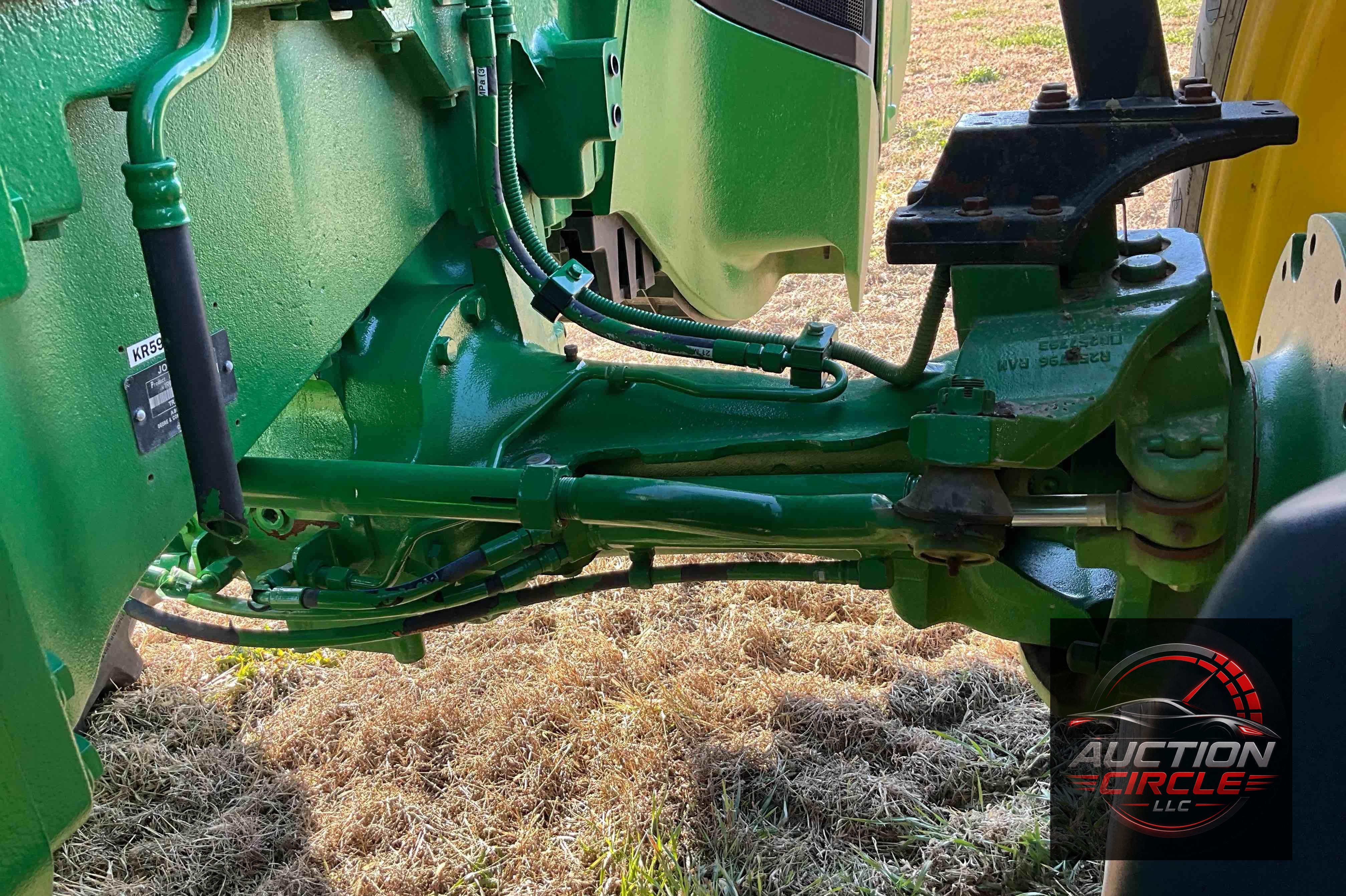 2022 John Deere 8R 250