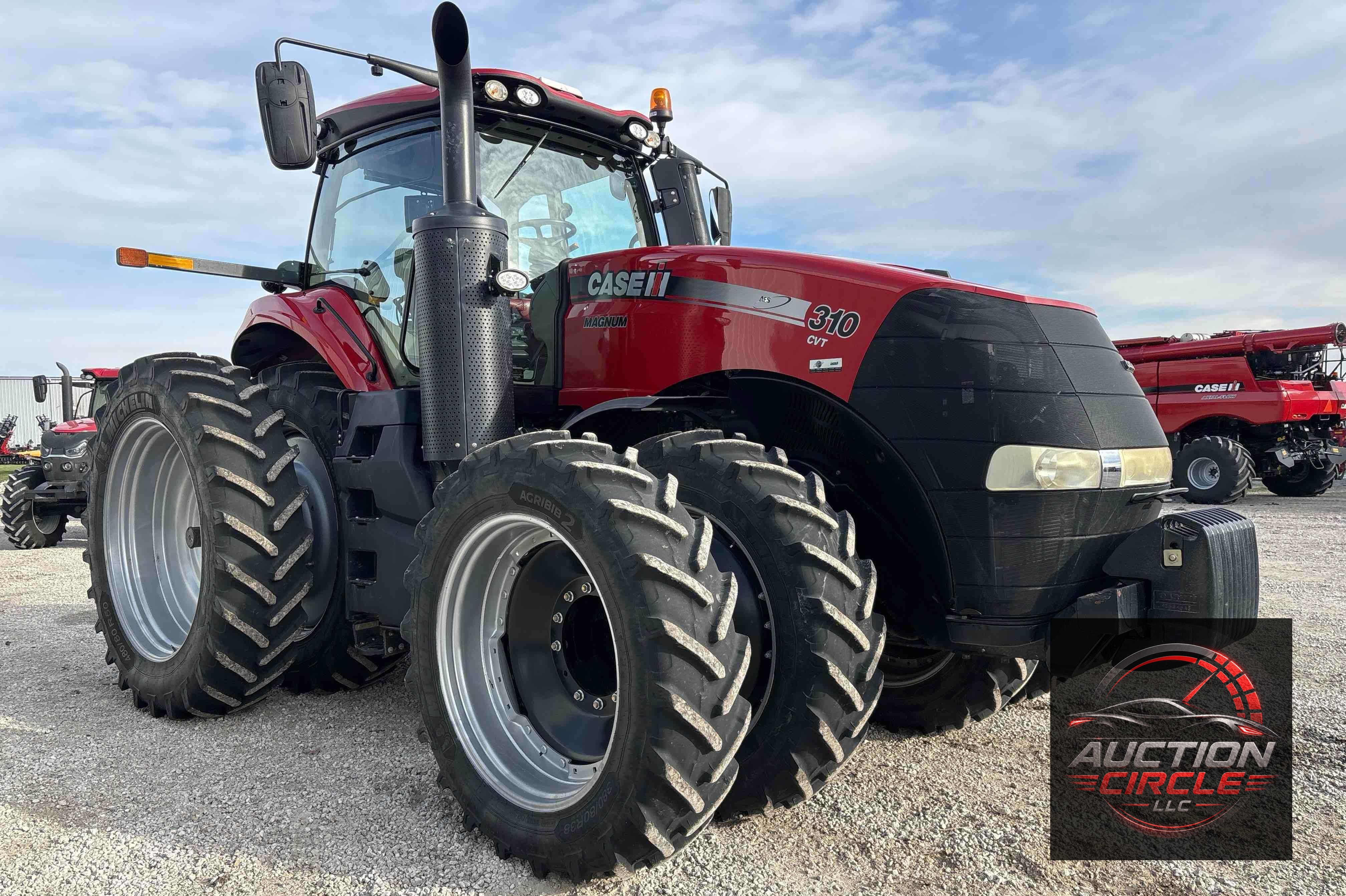 2019 Case IH Magnum 310