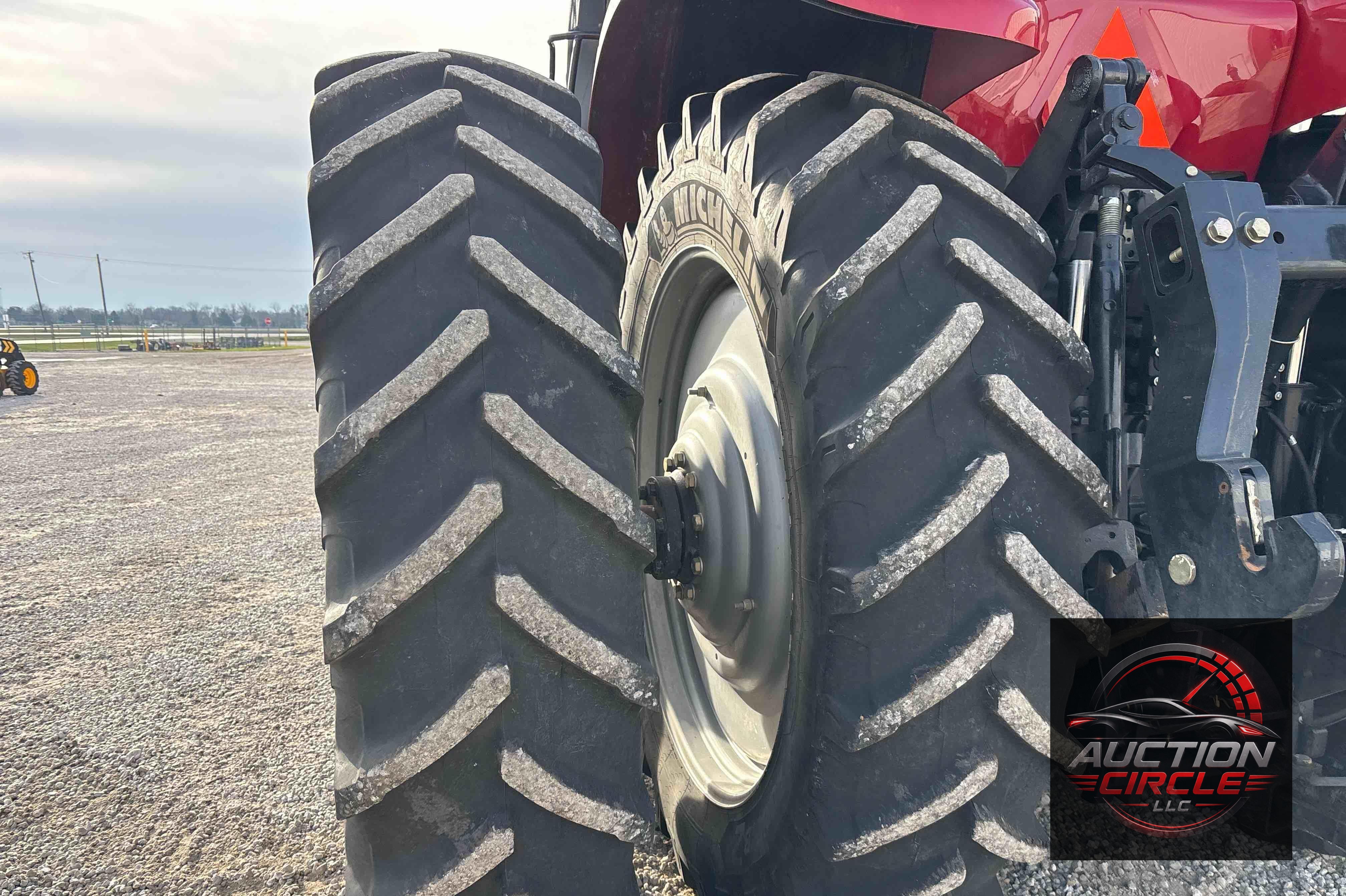 2019 Case IH Magnum 310