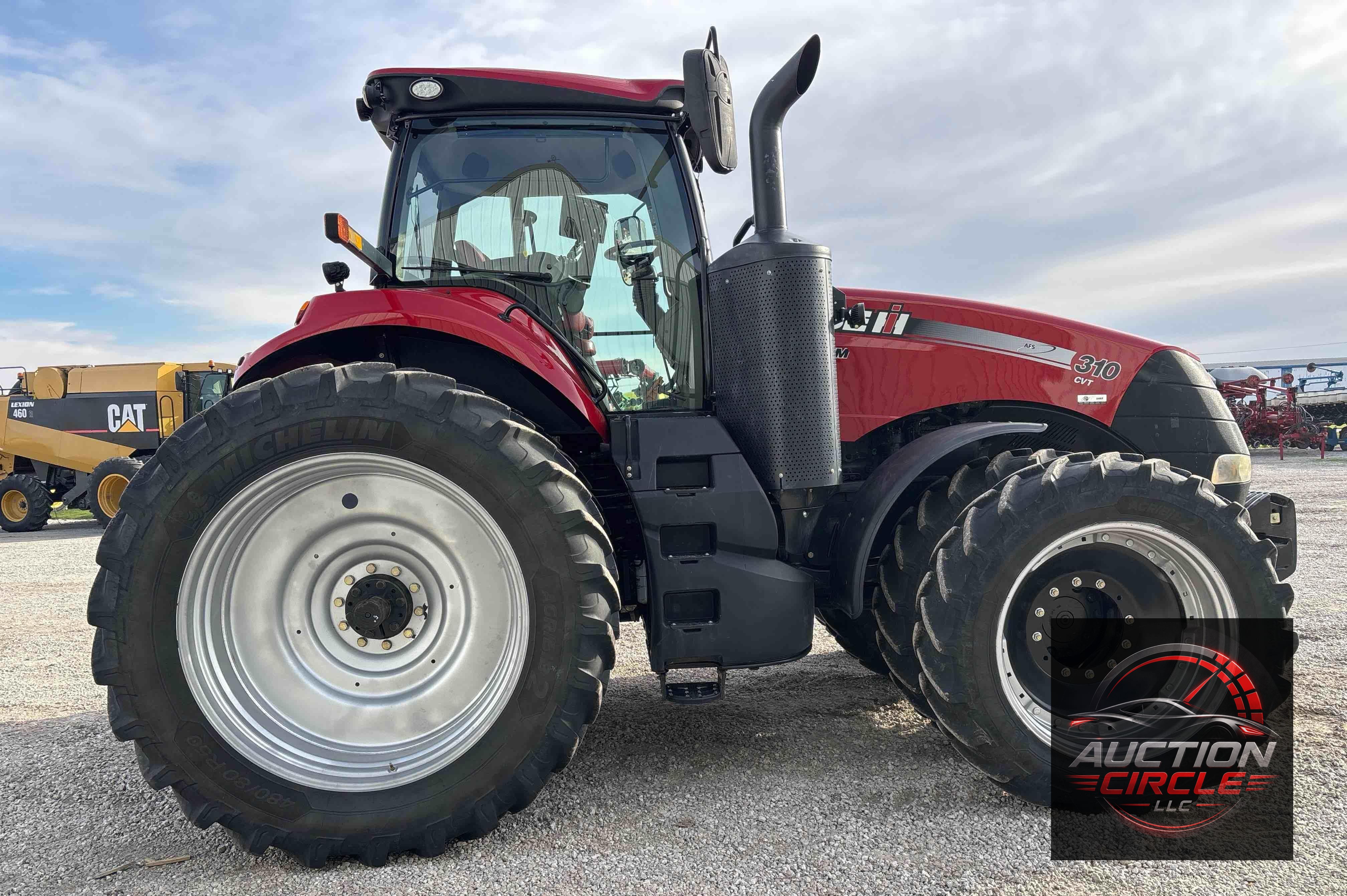 2019 Case IH Magnum 310