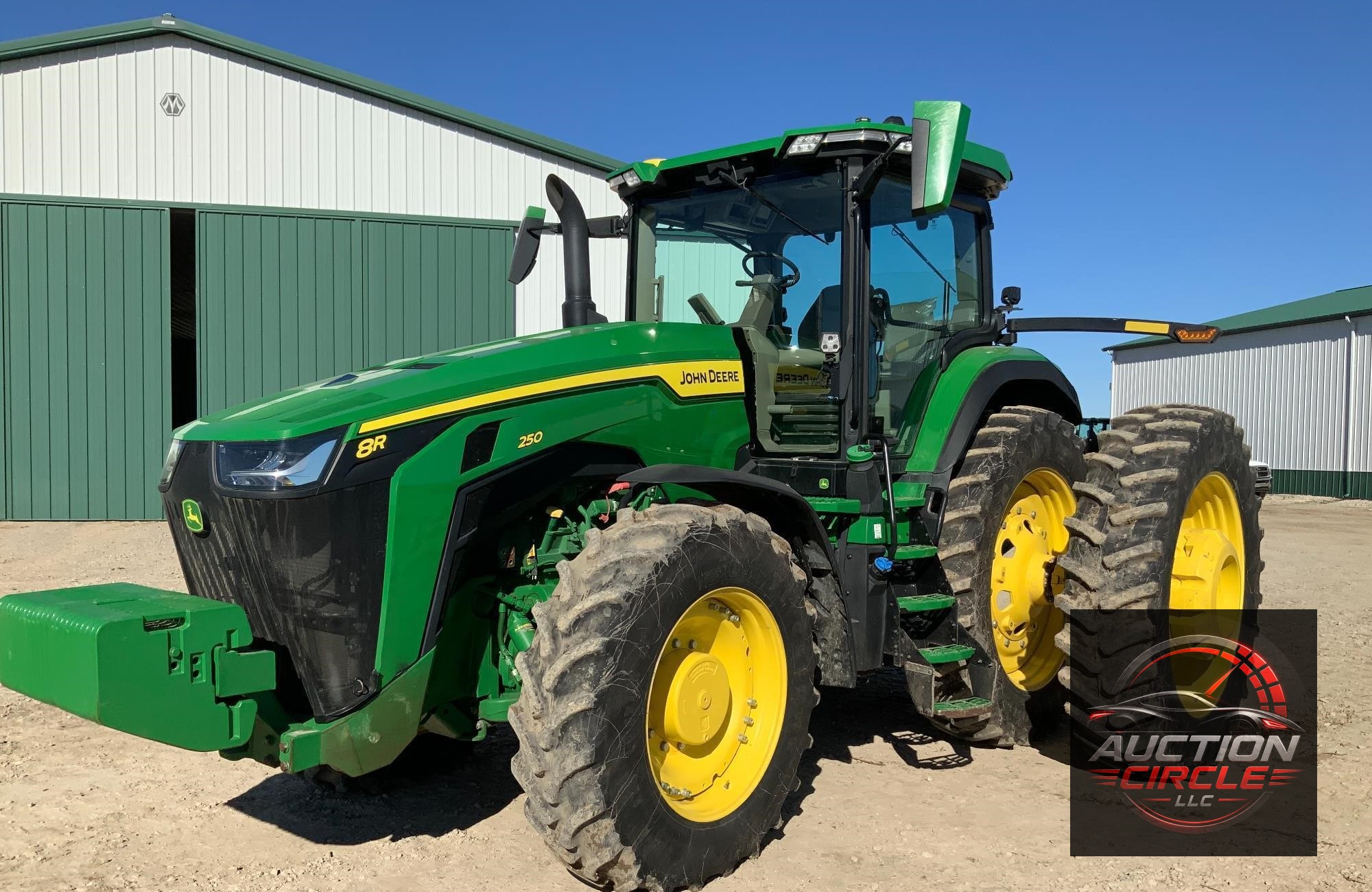 2020 John Deere 8R 250