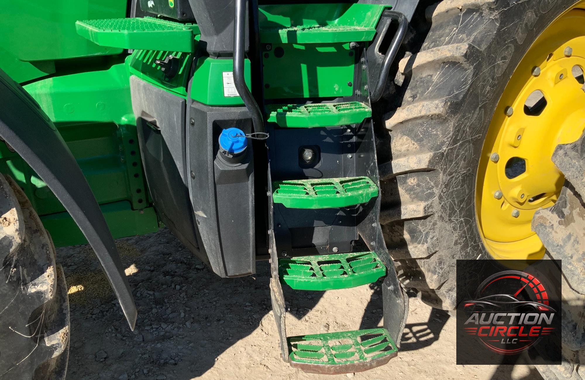2020 John Deere 8R 250