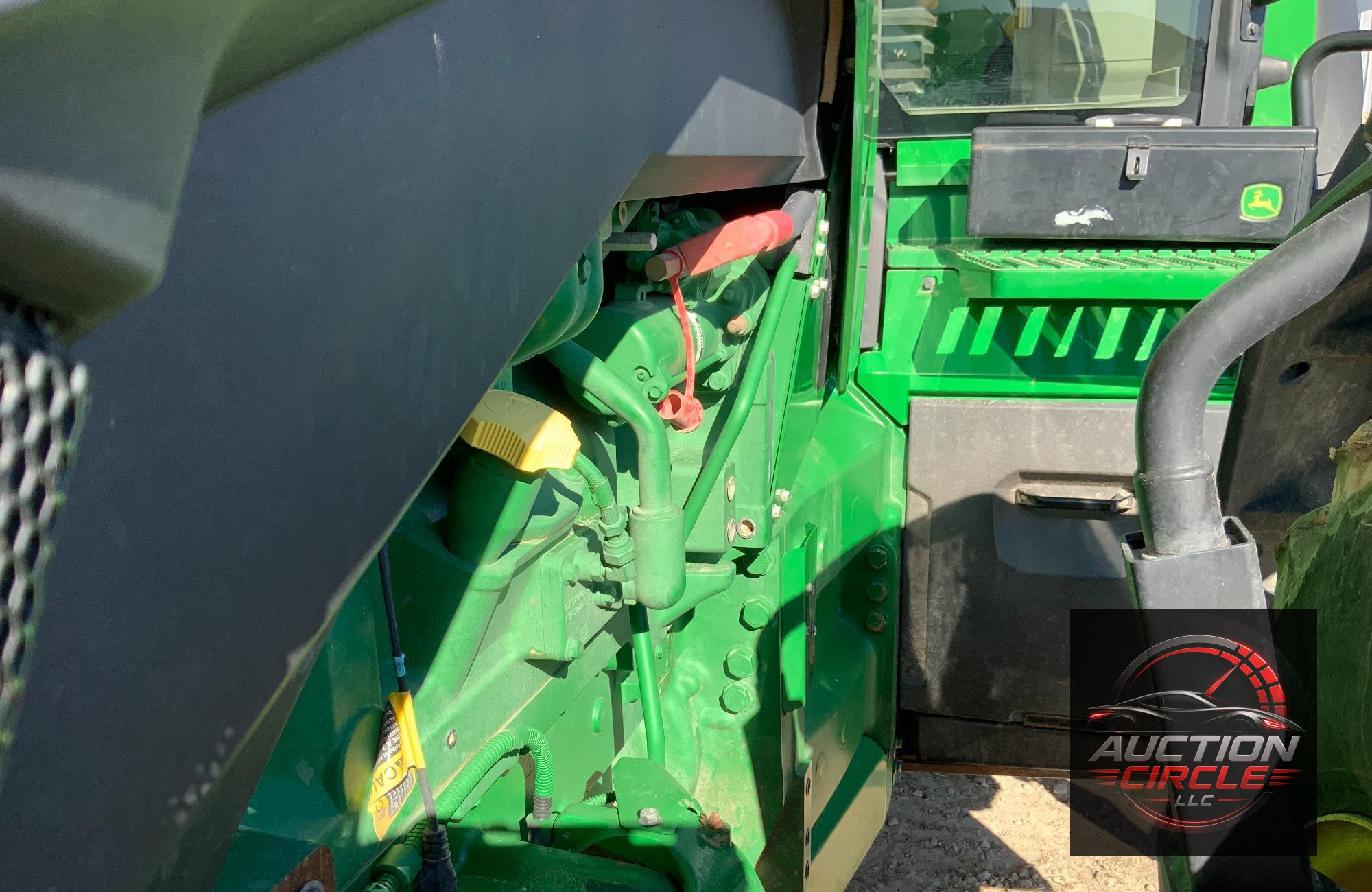 2020 John Deere 8R 250