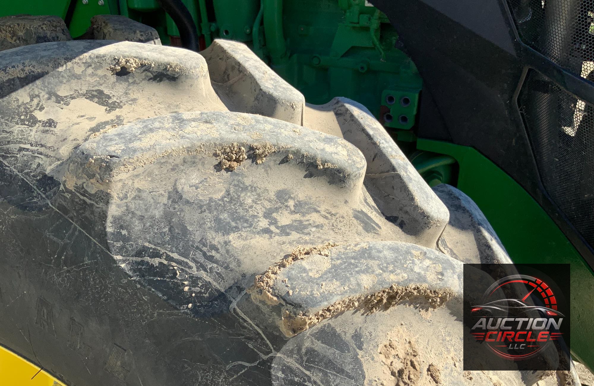 2020 John Deere 8R 250
