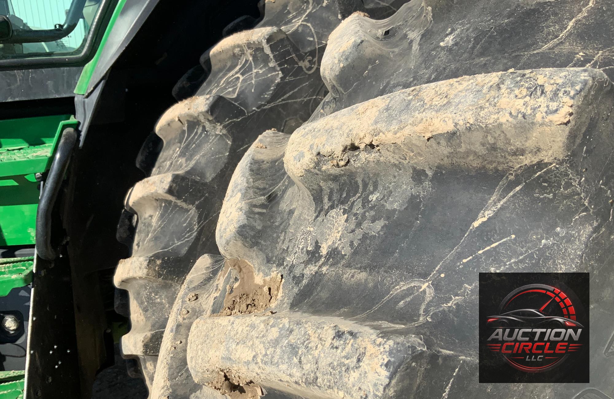 2020 John Deere 8R 250