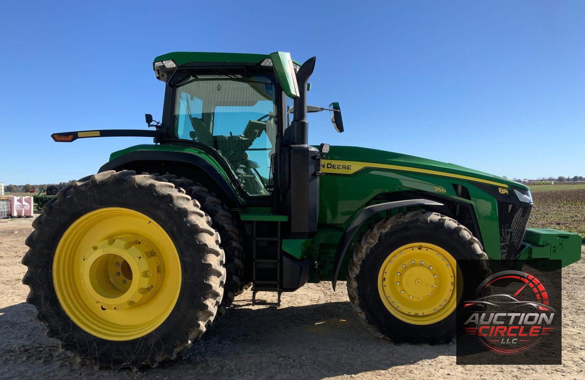 2020 John Deere 8R 250
