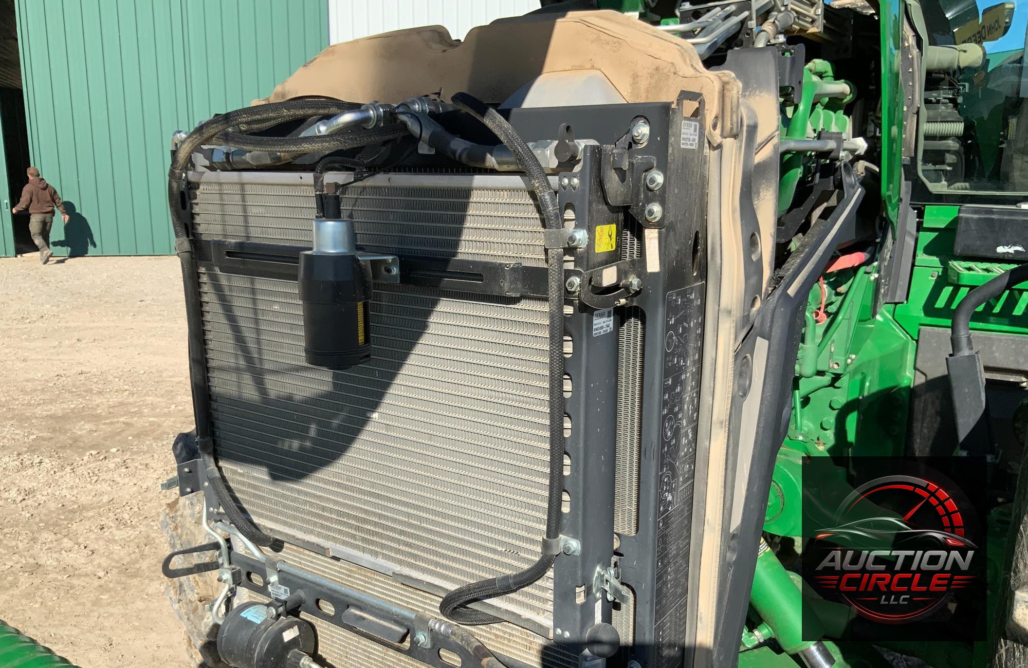 2020 John Deere 8R 250