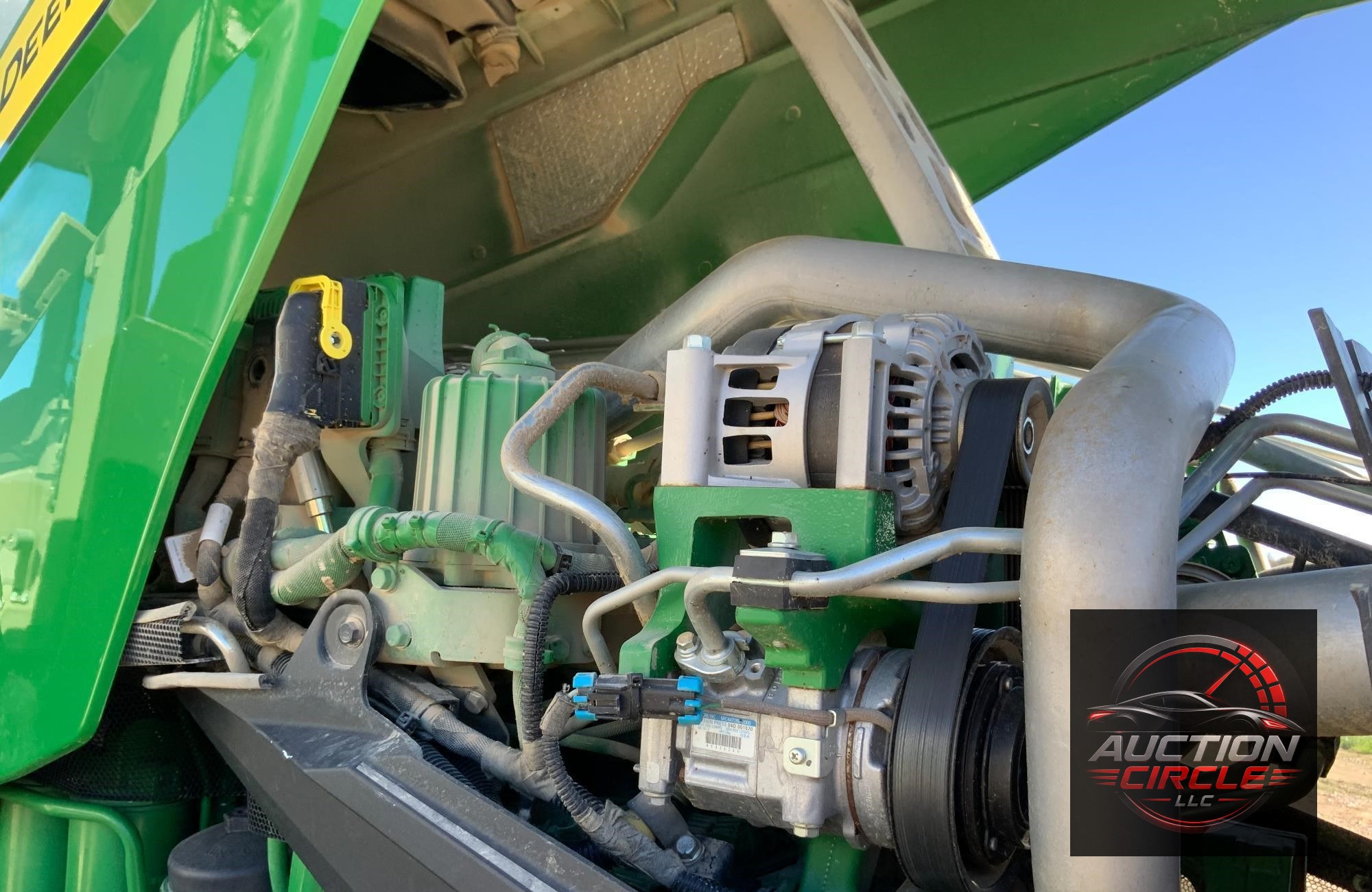 2020 John Deere 8R 250