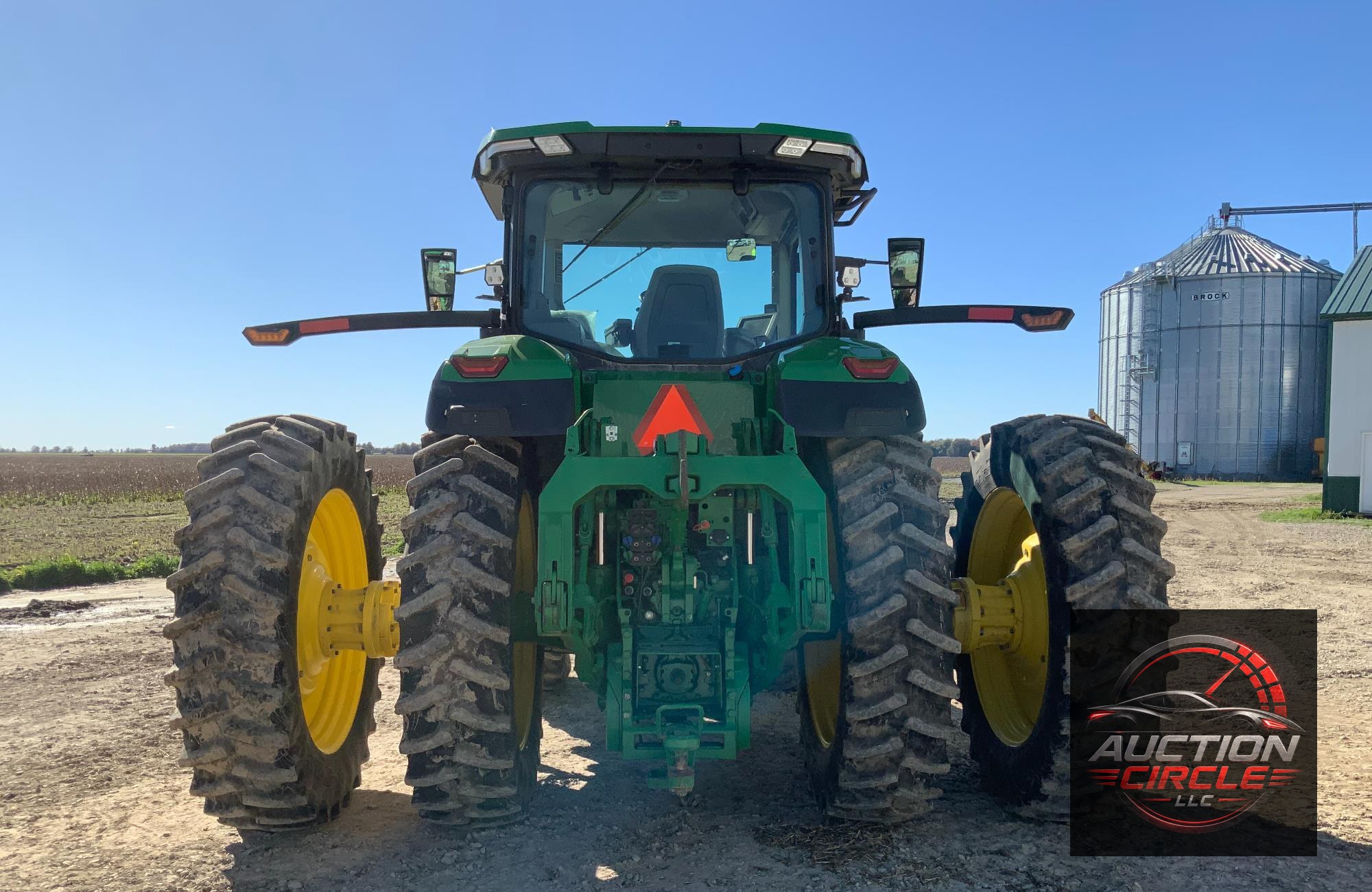 2020 John Deere 8R 250