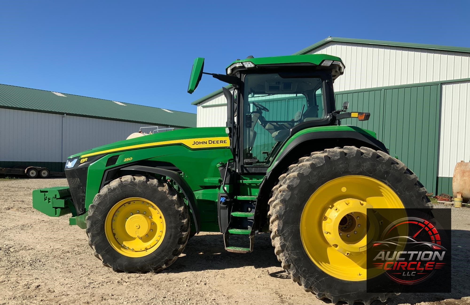 2020 John Deere 8R 250