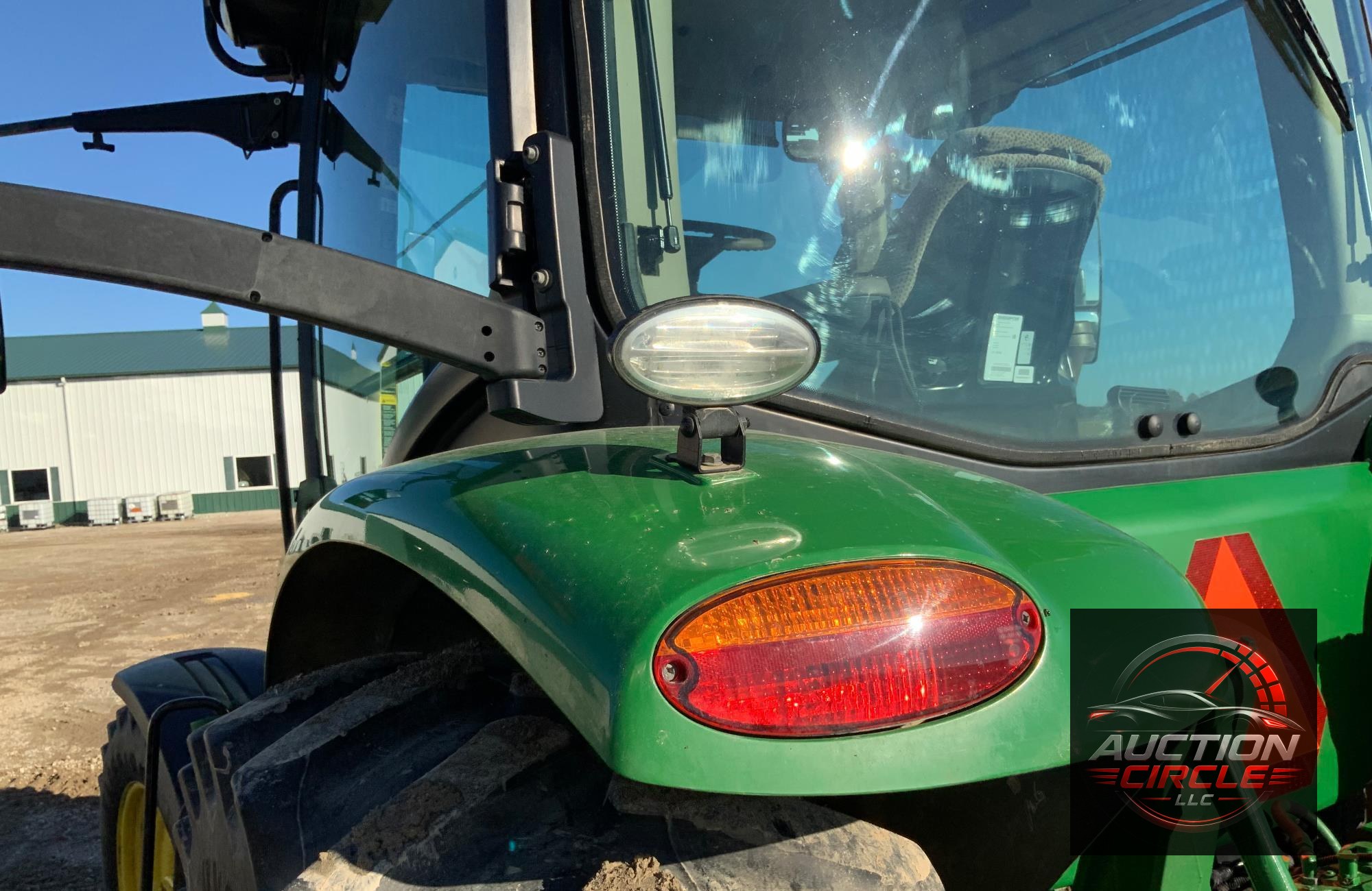 2019 John Deere 8320R