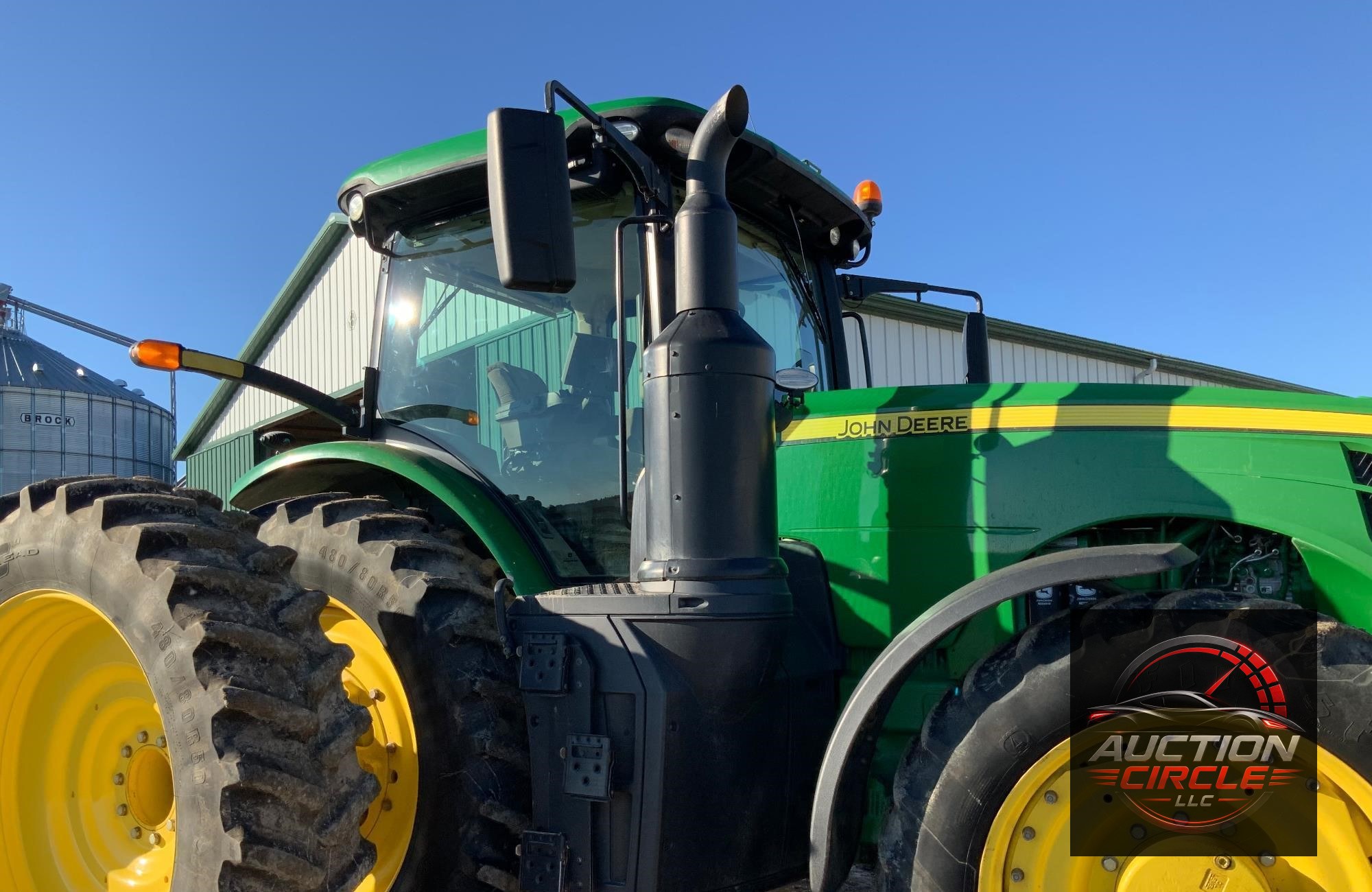 2019 John Deere 8320R