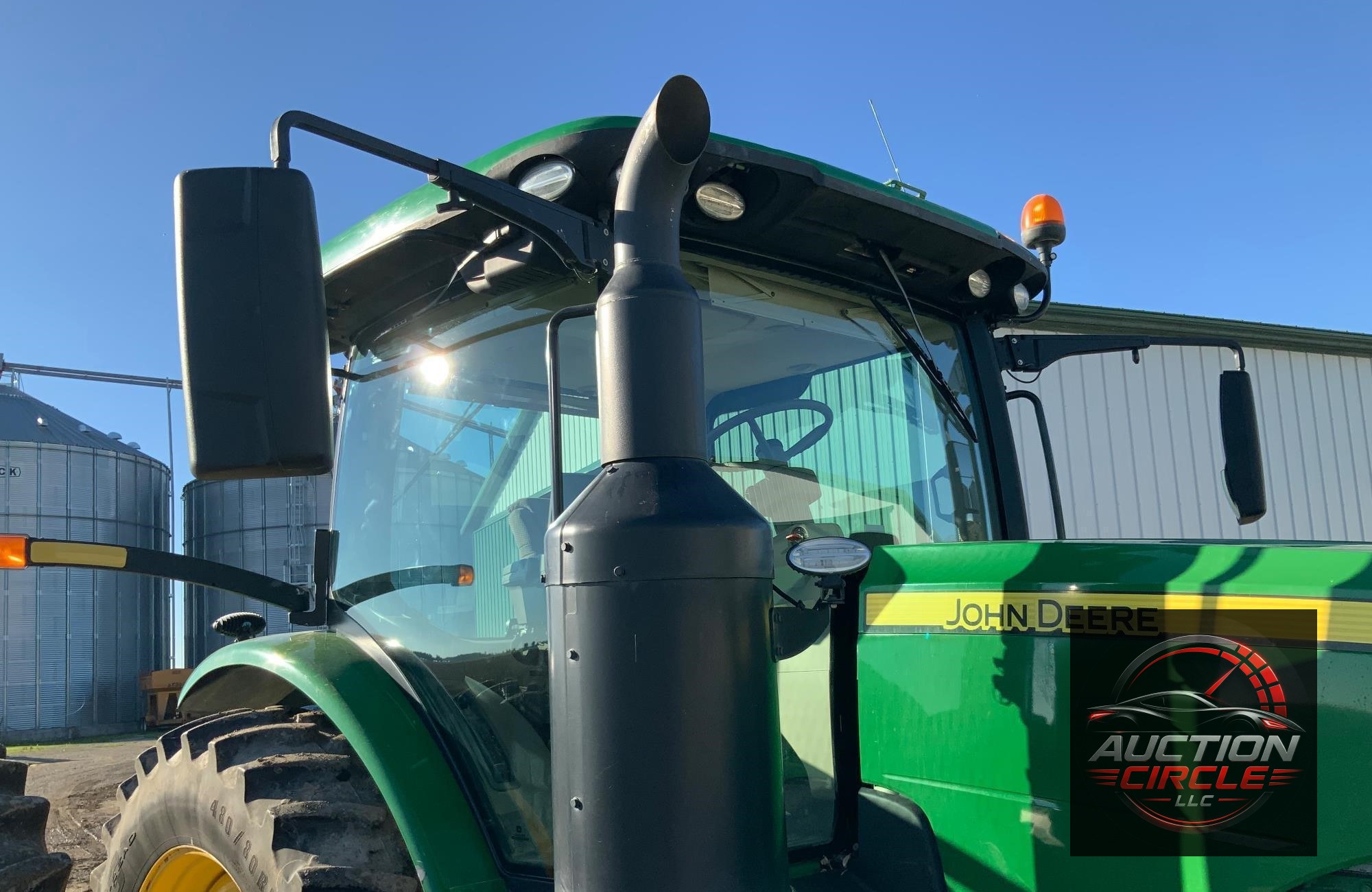 2019 John Deere 8320R