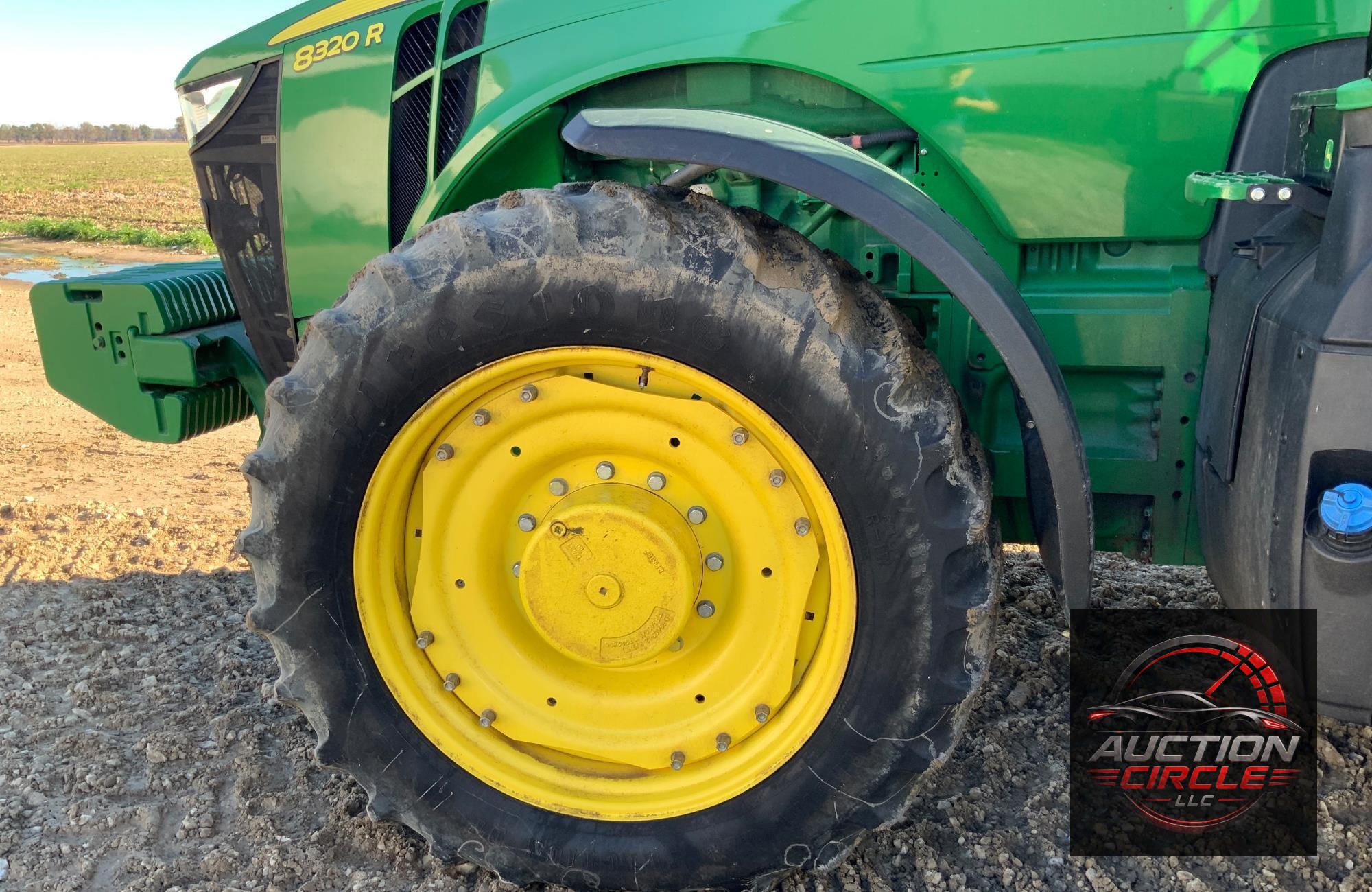 2019 John Deere 8320R