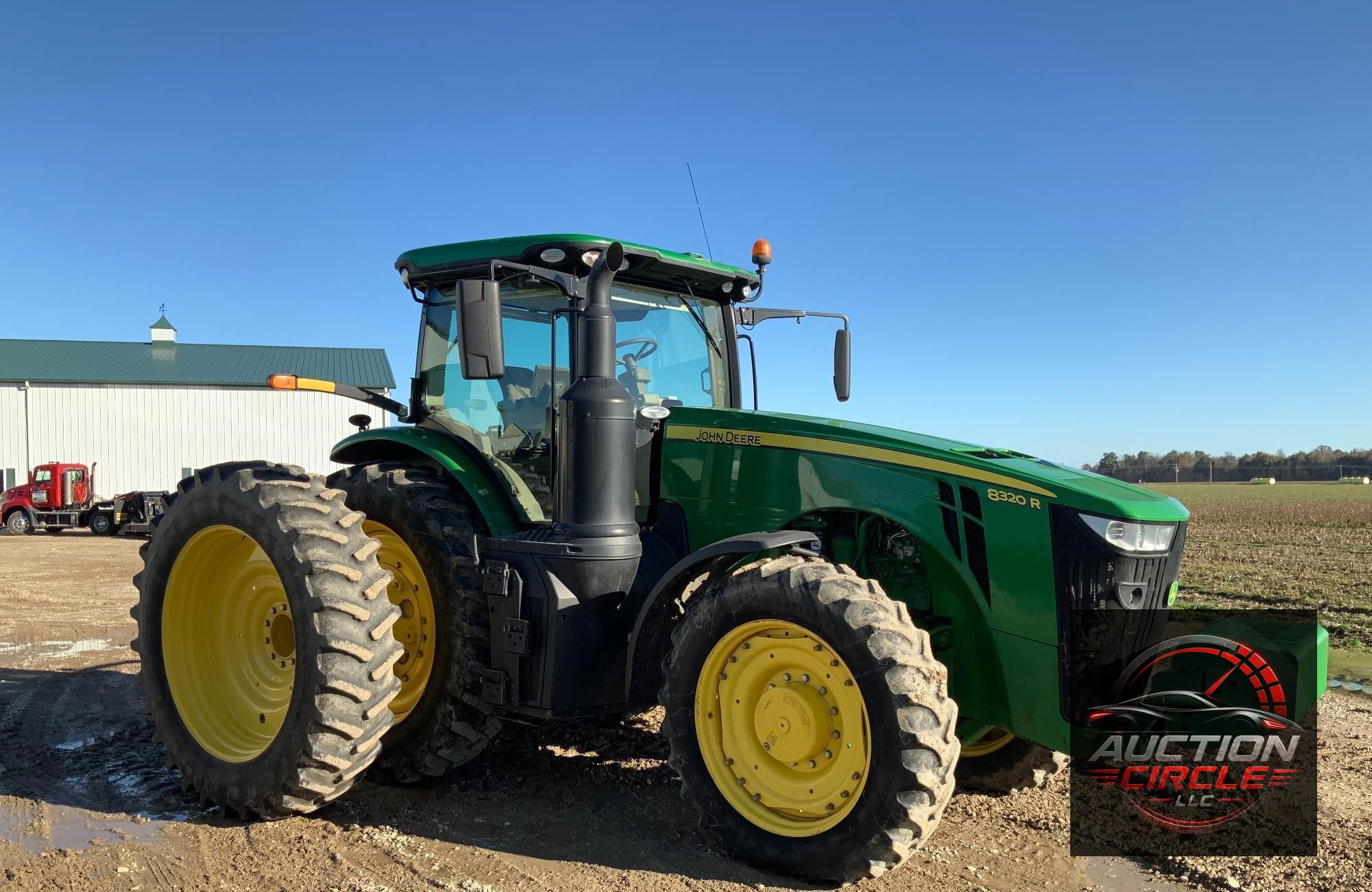 2019 John Deere 8320R