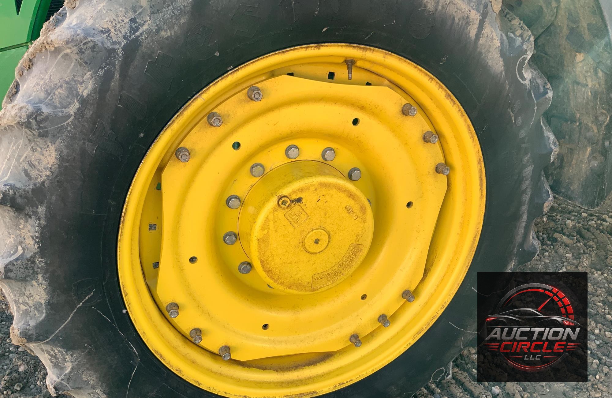 2019 John Deere 8320R