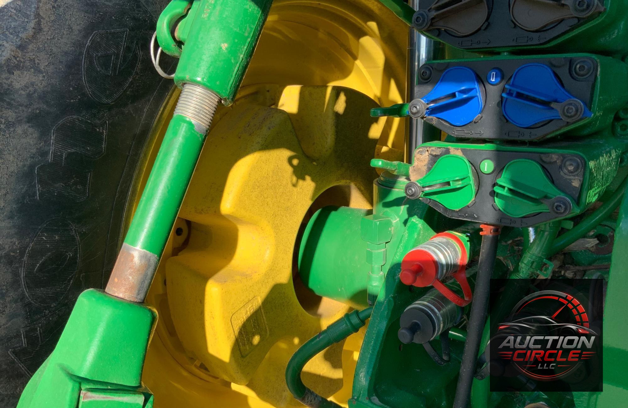 2019 John Deere 8320R